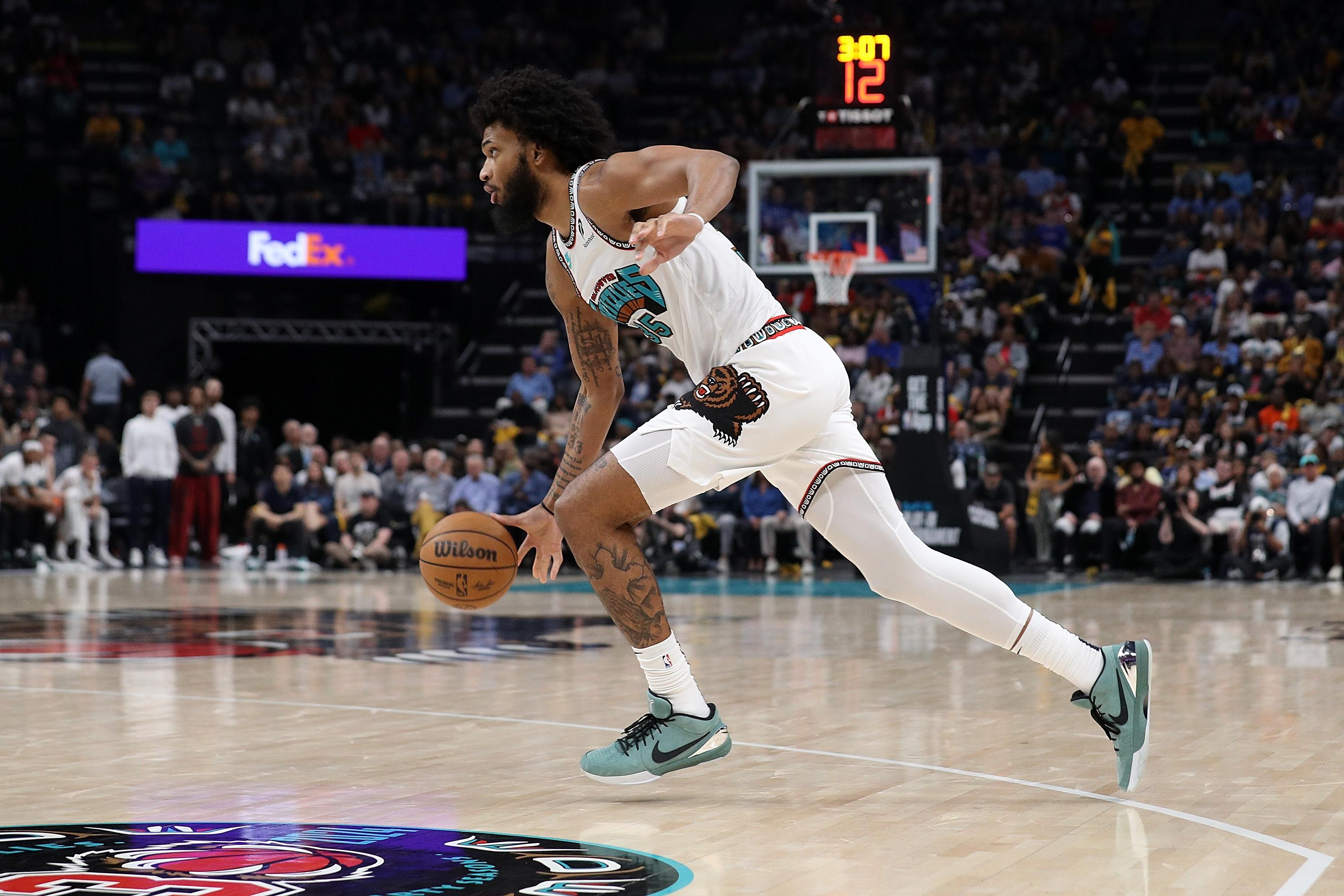 Dallas Mavericks v Memphis Grizzlies - Play-In Tournament