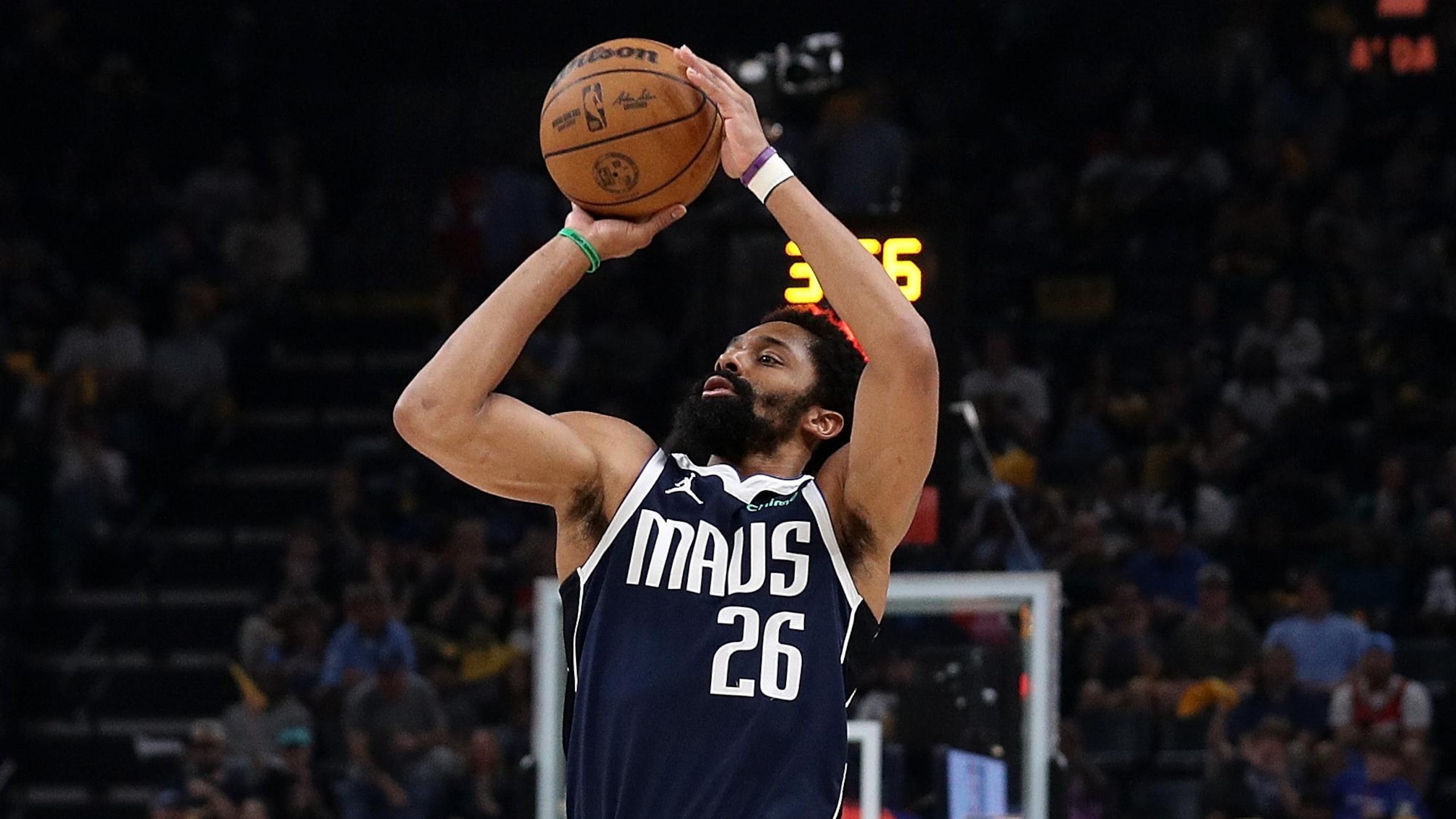 Dallas Mavericks v Memphis Grizzlies - Play-In Tournament