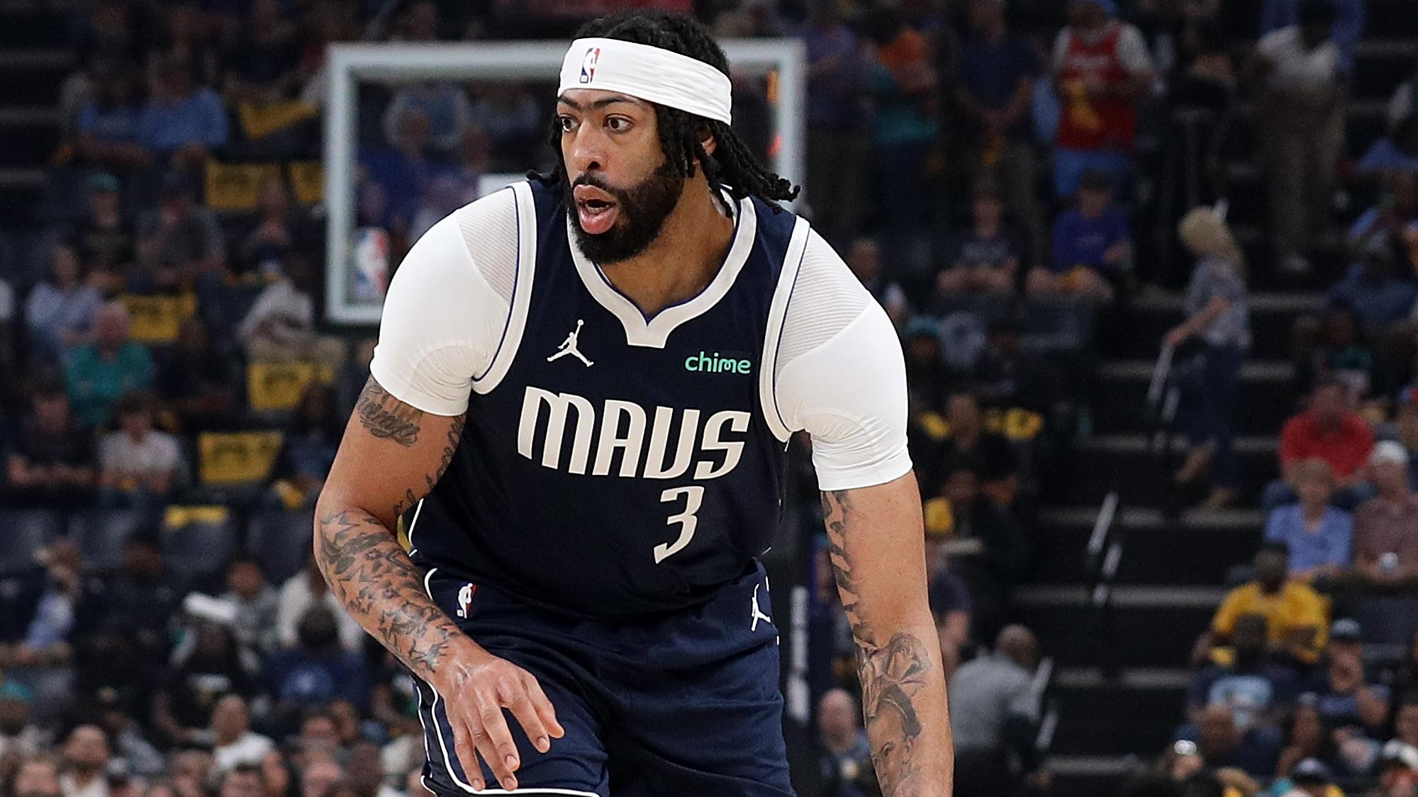 Dallas Mavericks v Memphis Grizzlies - Play-In Tournament