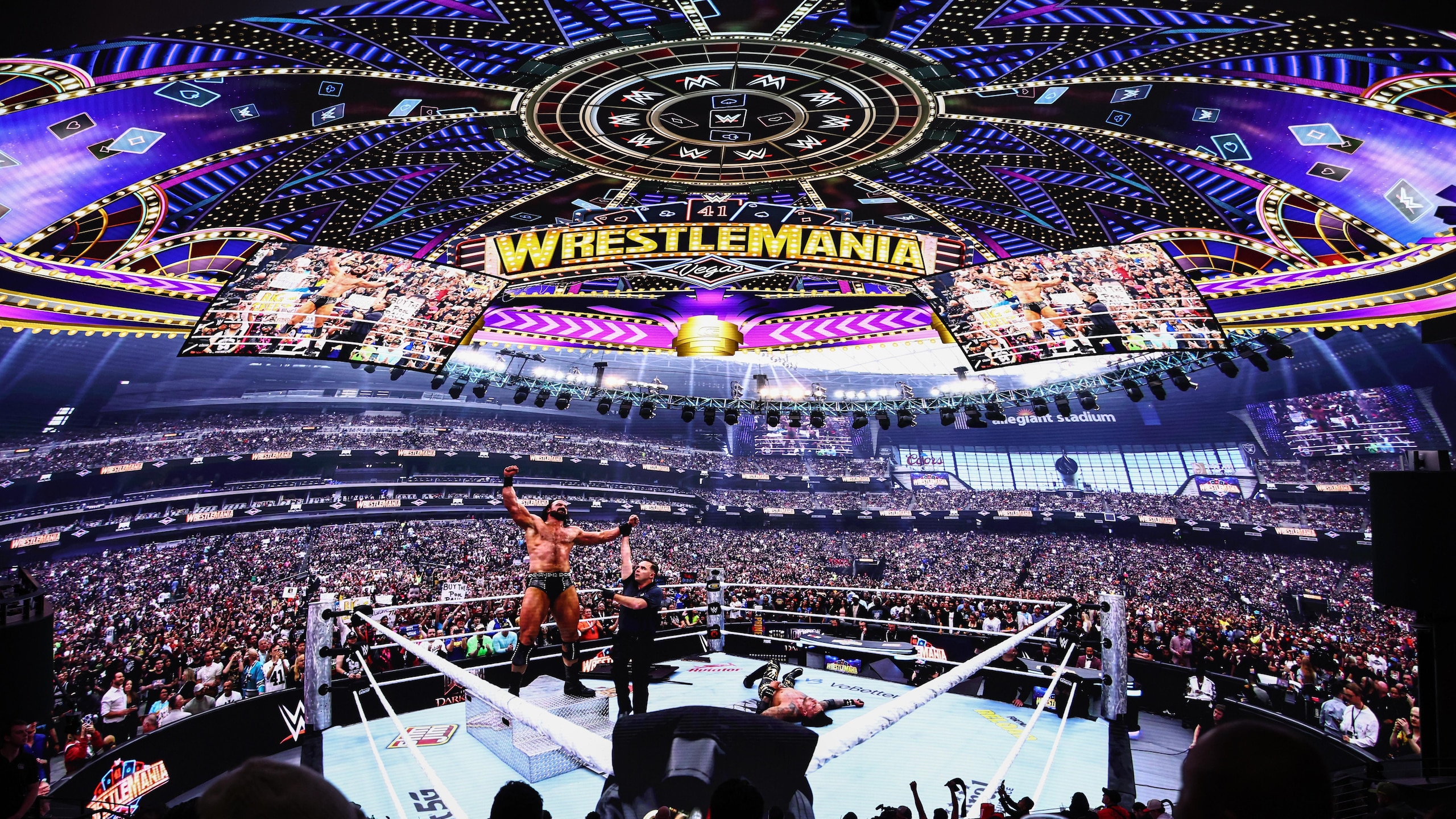 WrestleMania 41 - Previews