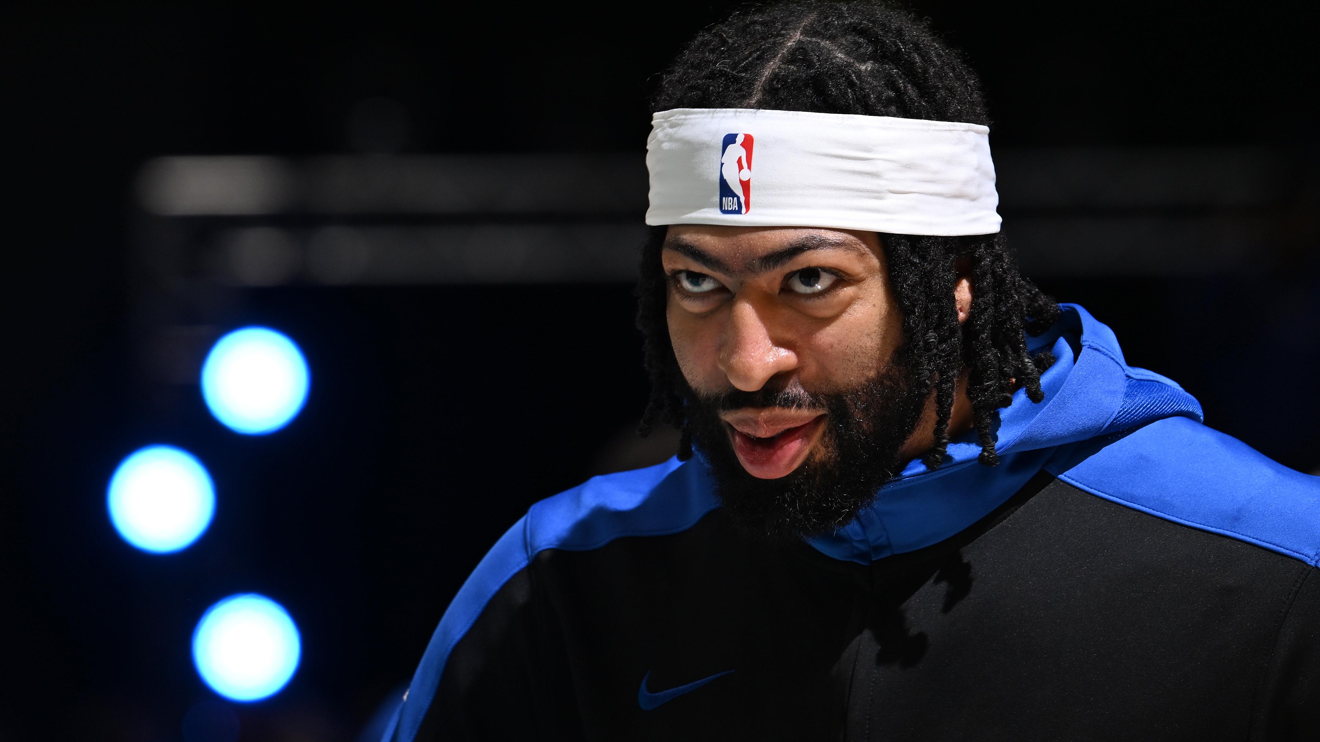 2025 SoFi Play-In Tournament - Dallas Mavericks v Memphis Grizzlies