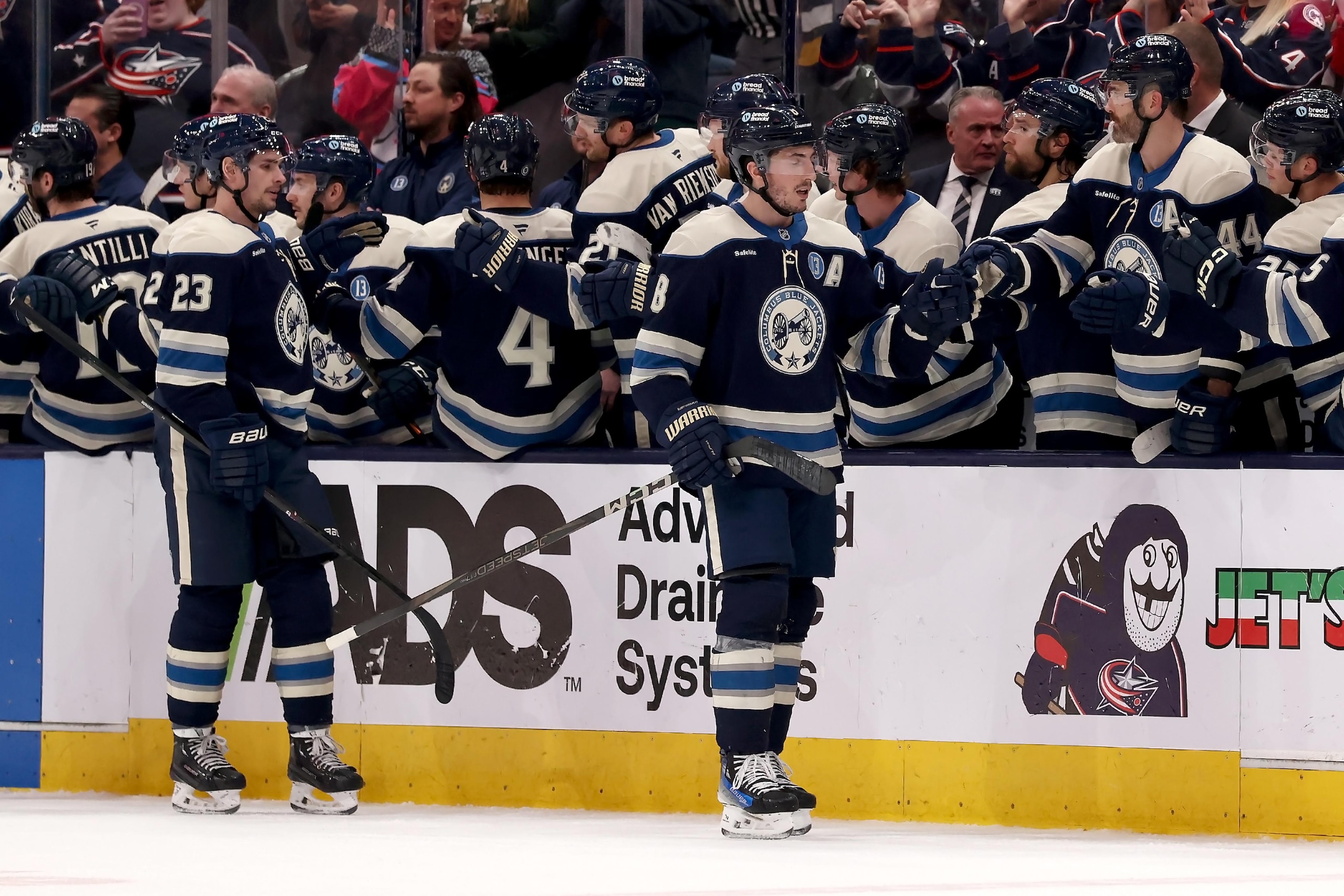 New York Islanders v Columbus Blue Jackets