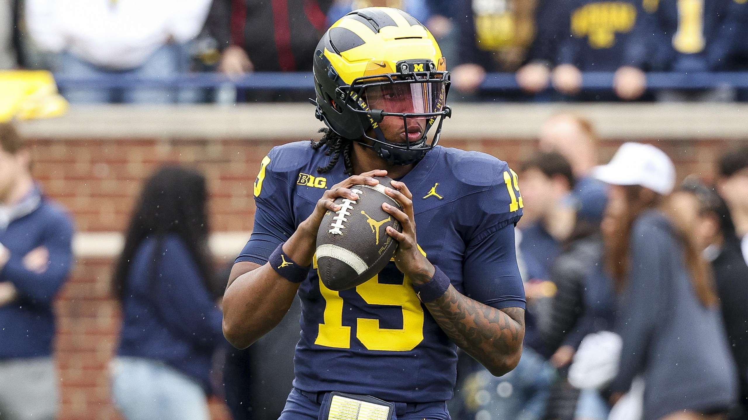 Michigan Maize vs Blue Spring Game