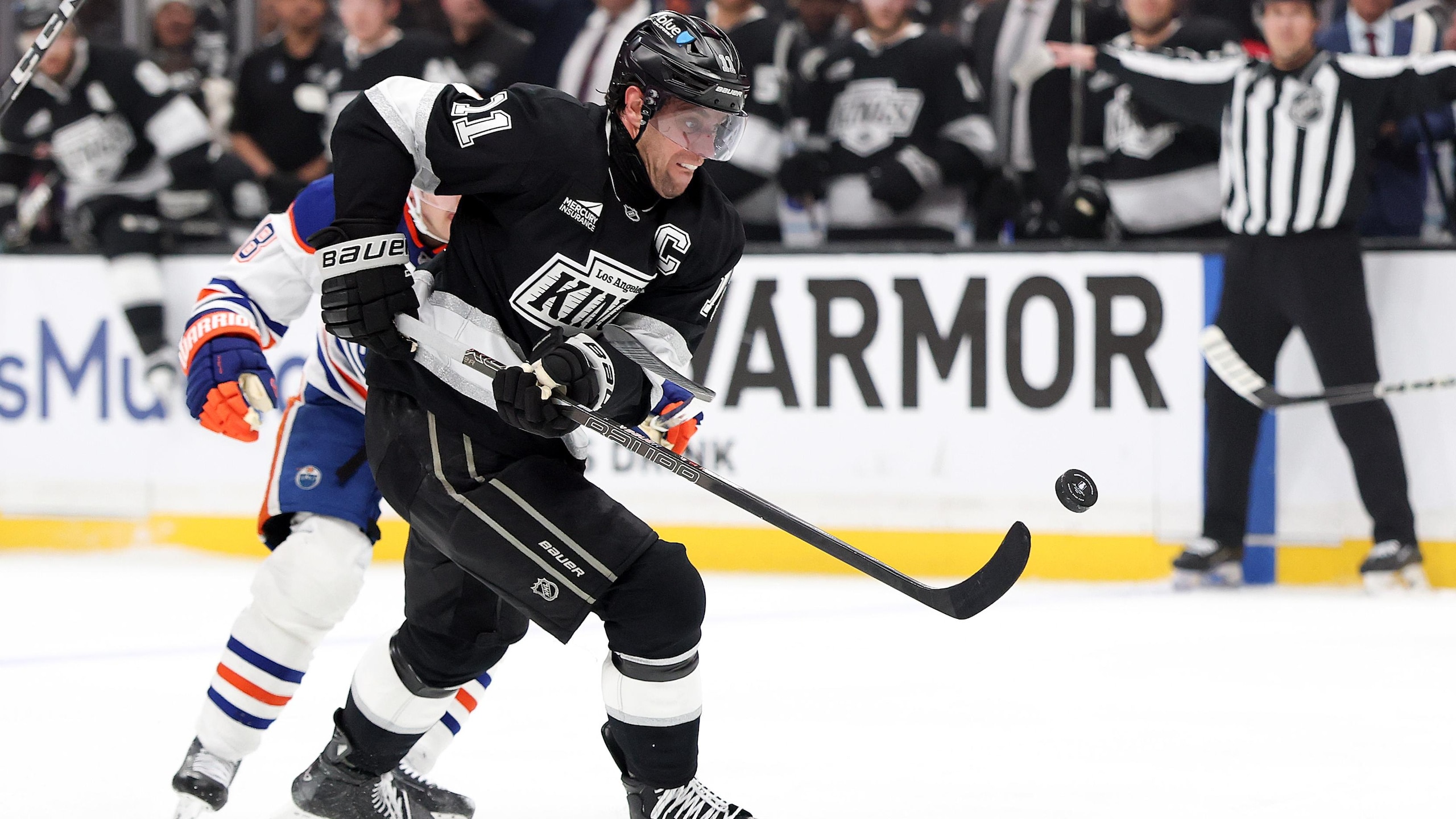 Edmonton Oilers v Los Angeles Kings - Game One Edmonton Oilers v Los Angeles Kings - Game One