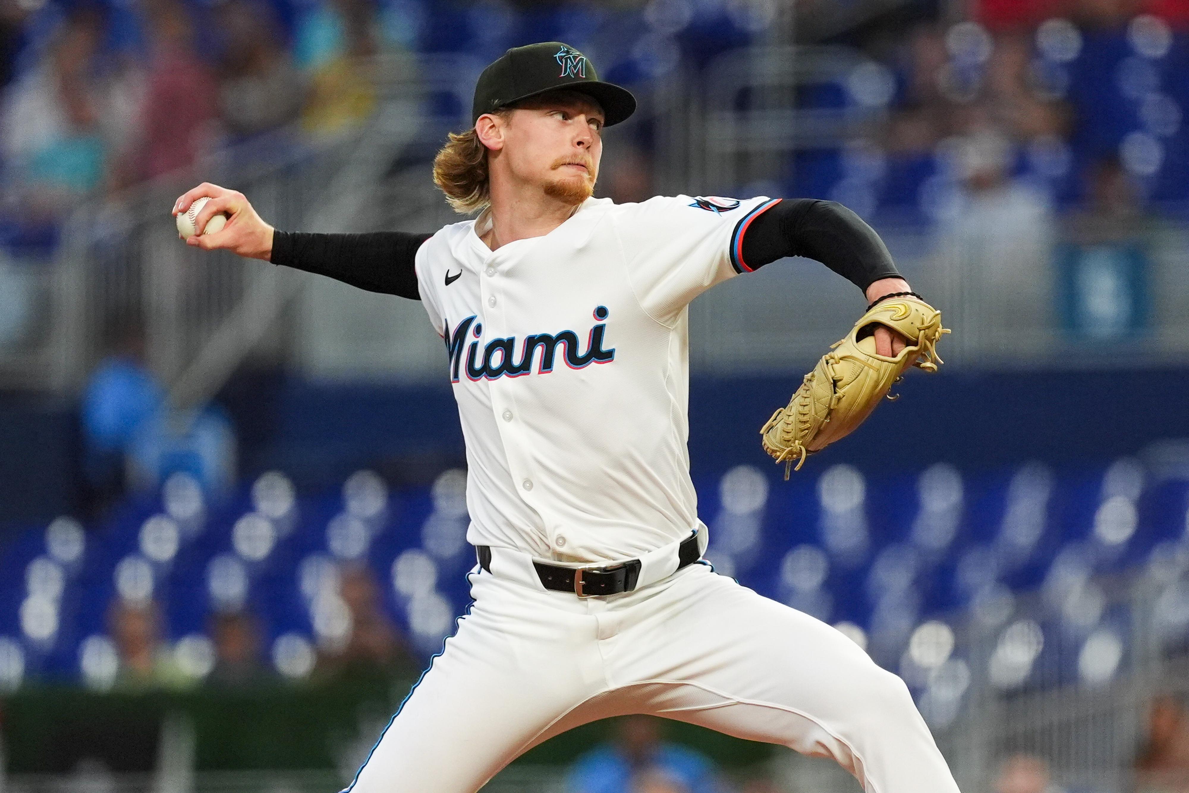 Cincinnati Reds v Miami Marlins