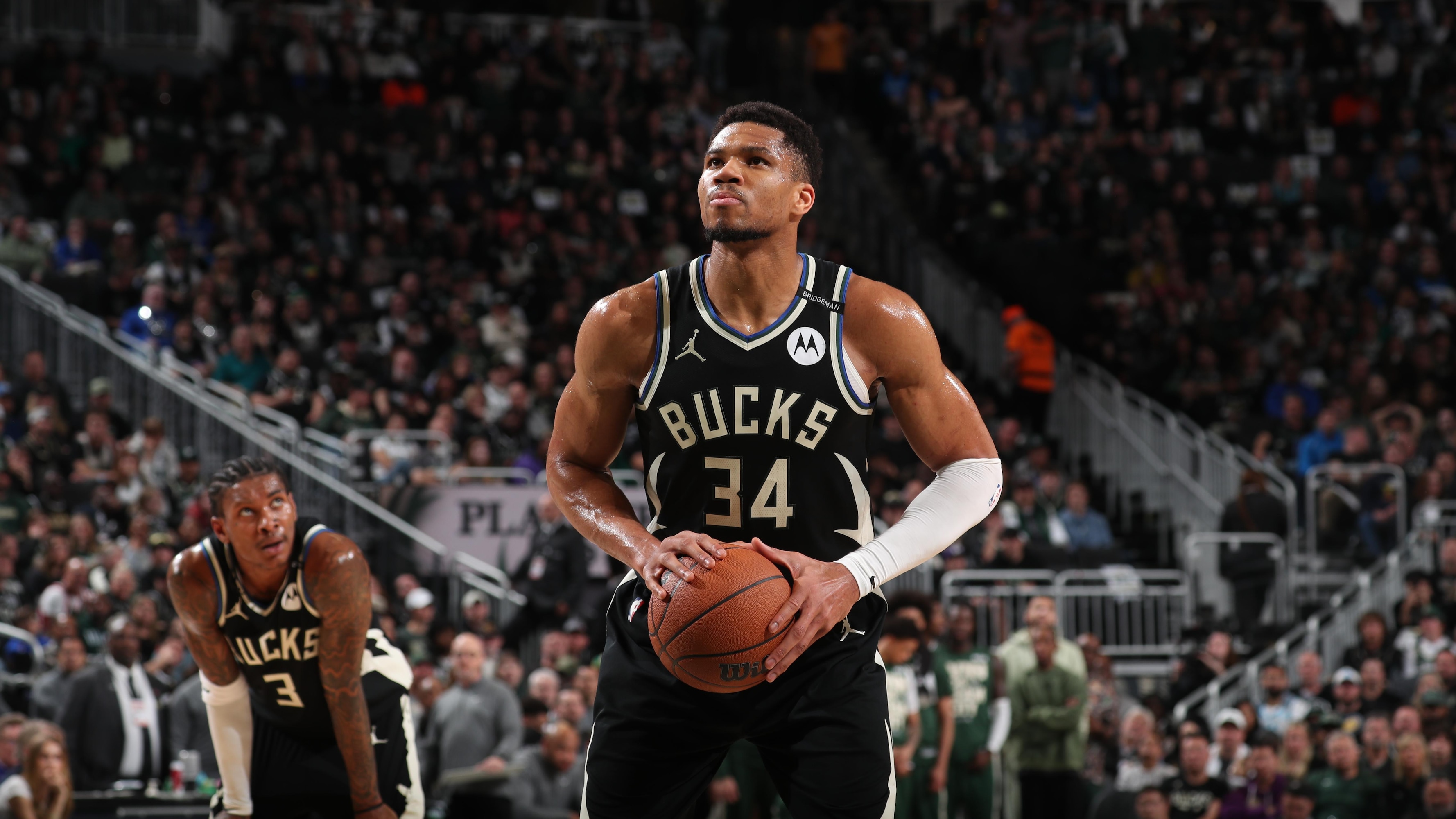 3 Trade Packages New York Knicks Could've Made for Bucks Star Giannis Antetokounmpo