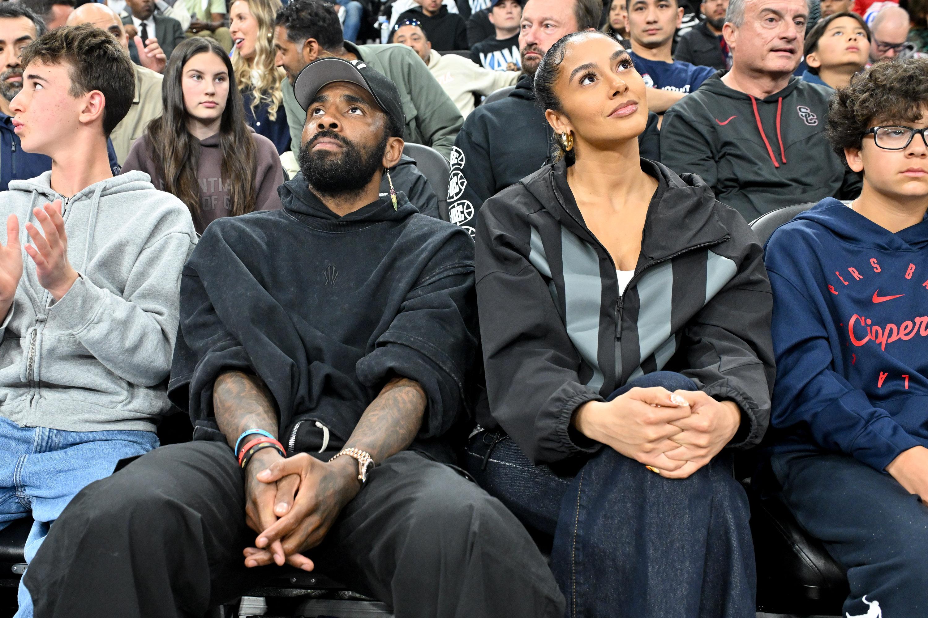 Celebrities At The Los Angeles Clippers Game