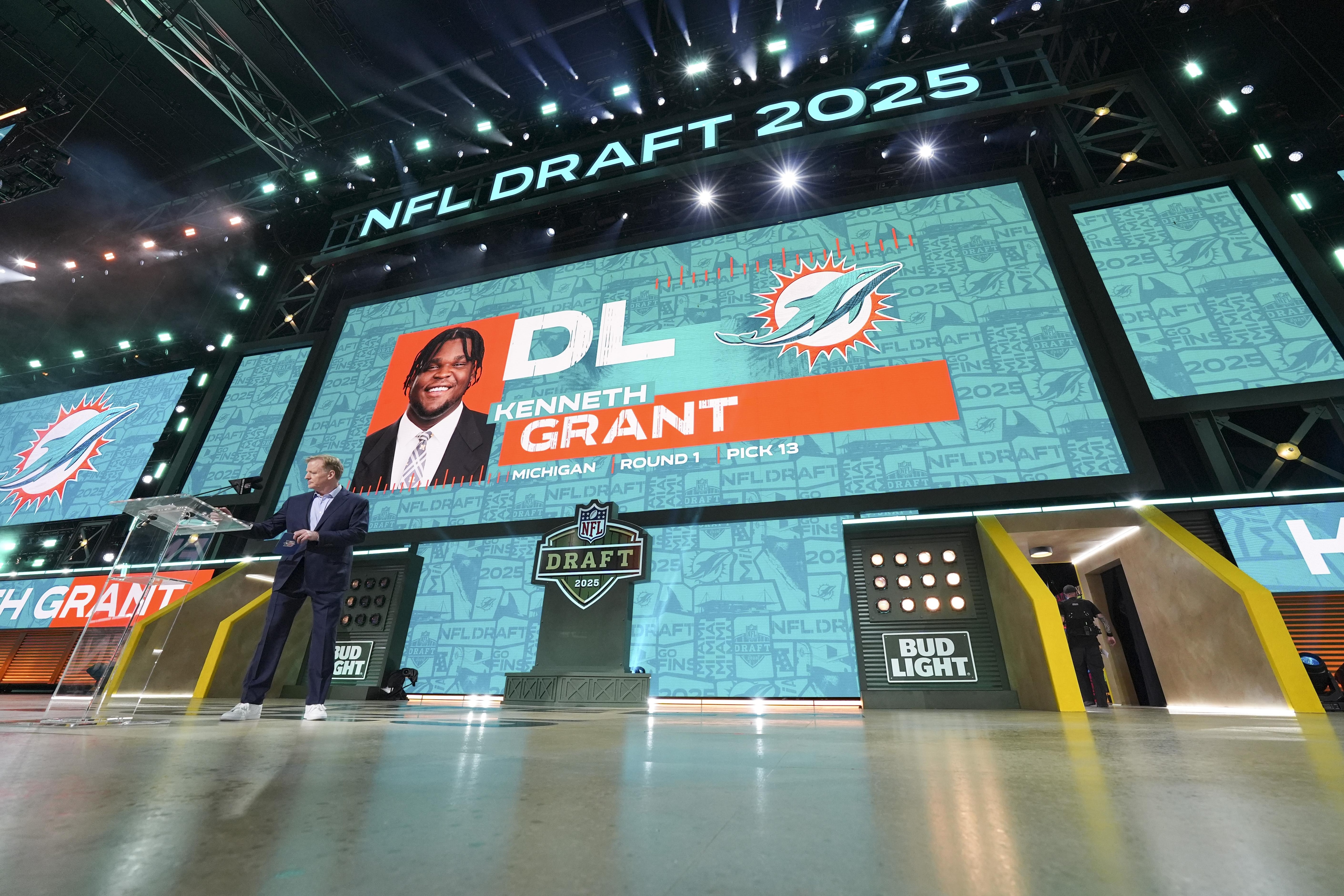 2025 NFL Draft - Round 1