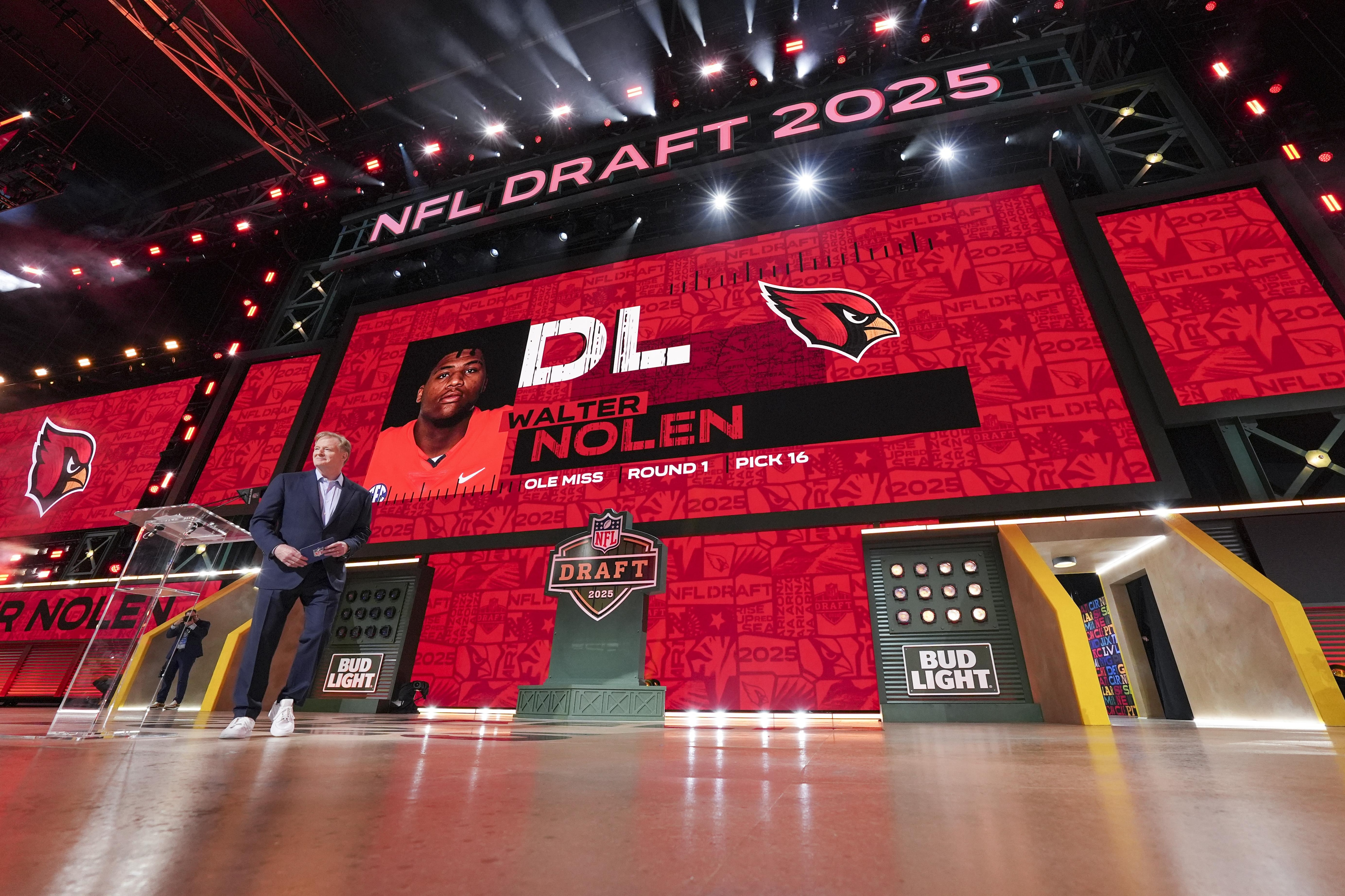 2025 NFL Draft - Round 1