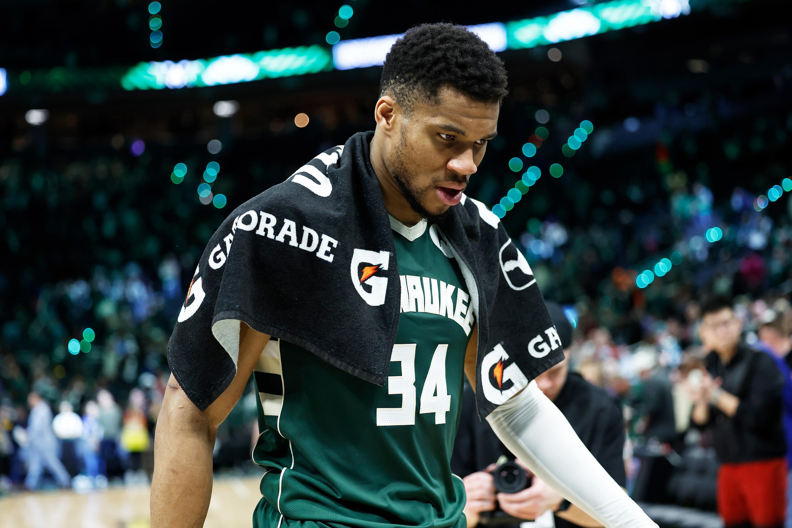 Indiana Pacers v Milwaukee Bucks - Game Three