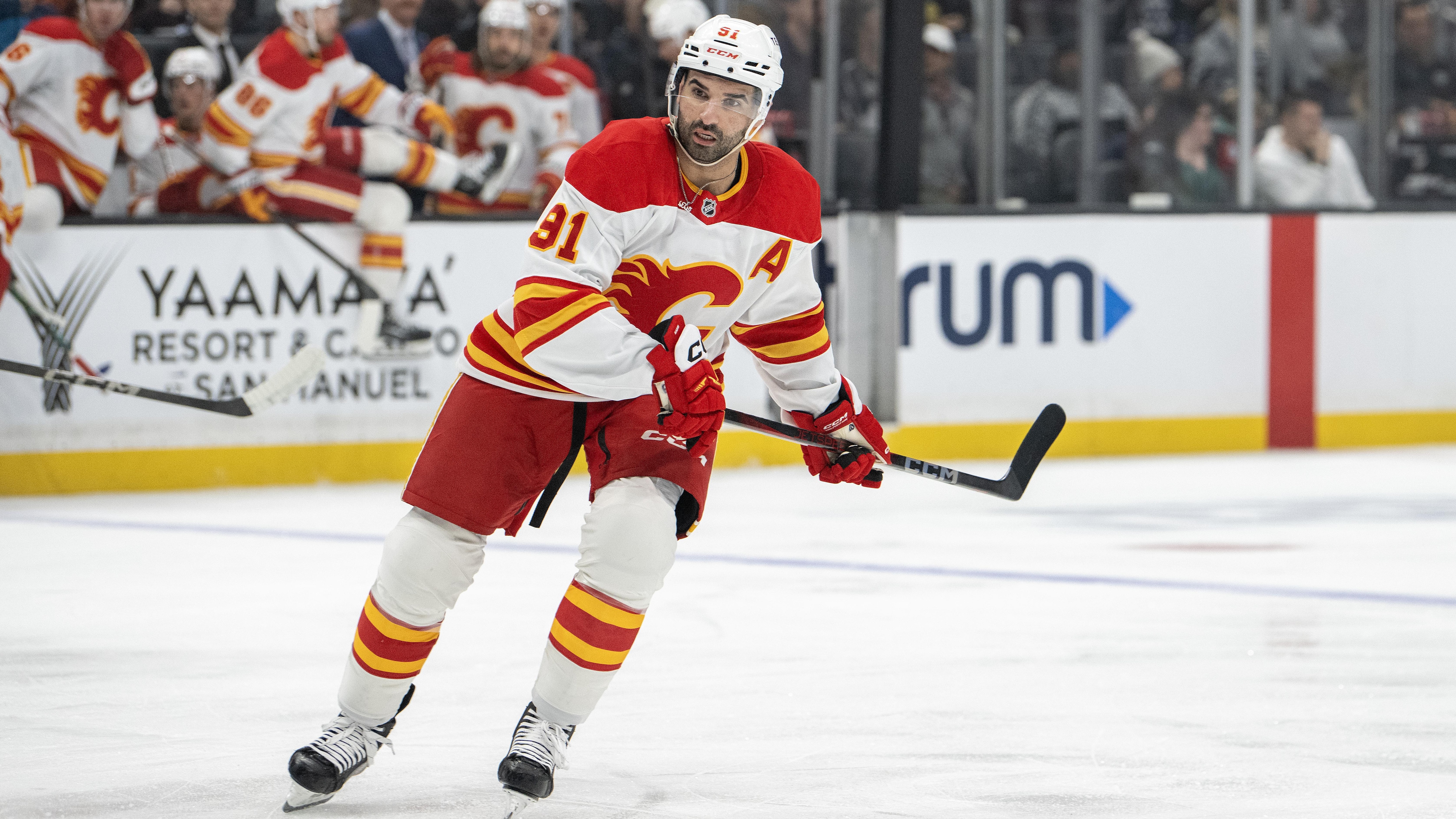 NHL: APR 17 Flames at Kings NHL: APR 17 Flames at Kings