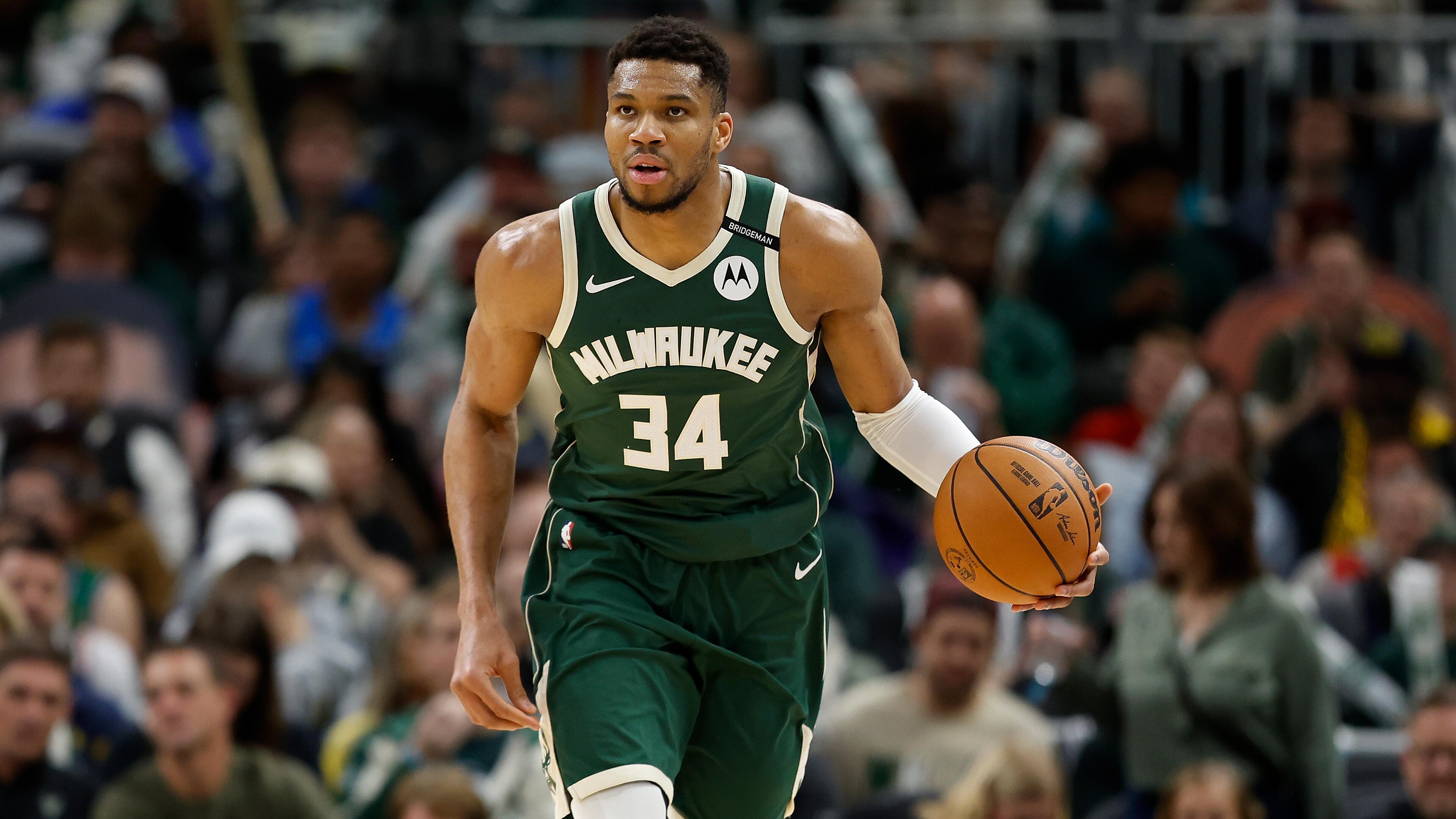 Indiana Pacers v Milwaukee Bucks - Game Three Indiana Pacers v Milwaukee Bucks - Game Three