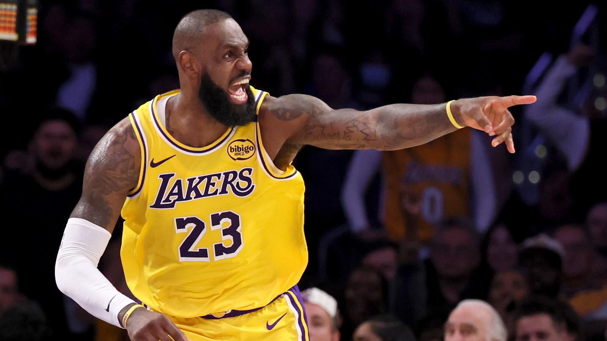 Lakers Timberwolves NBA Playoffs round 1 game 5..