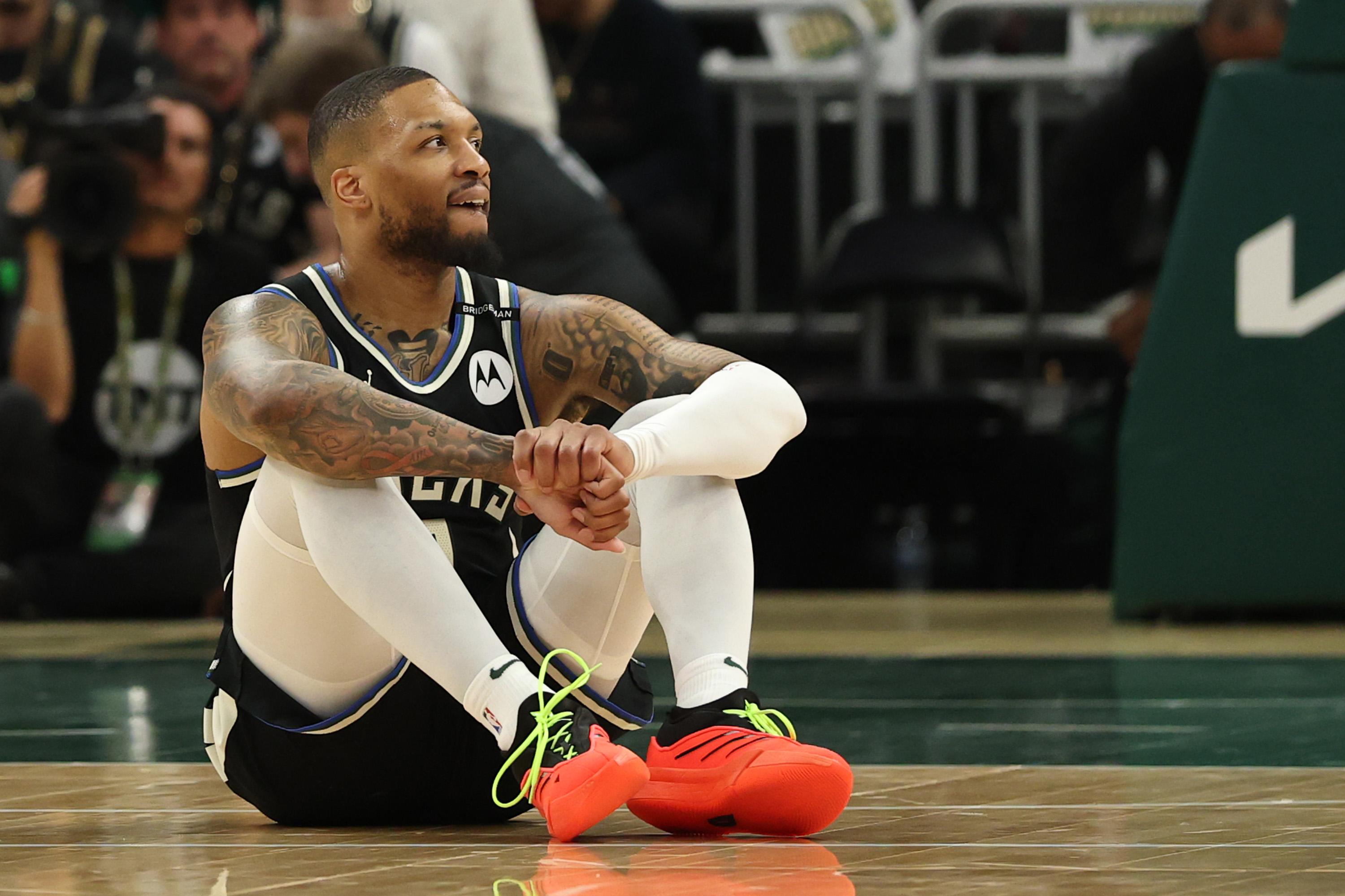 Bucks' Damian Lillard Diagnosed with Torn Achilles After Injury vs. Pacers  in Playoffs, image size:3000x2000