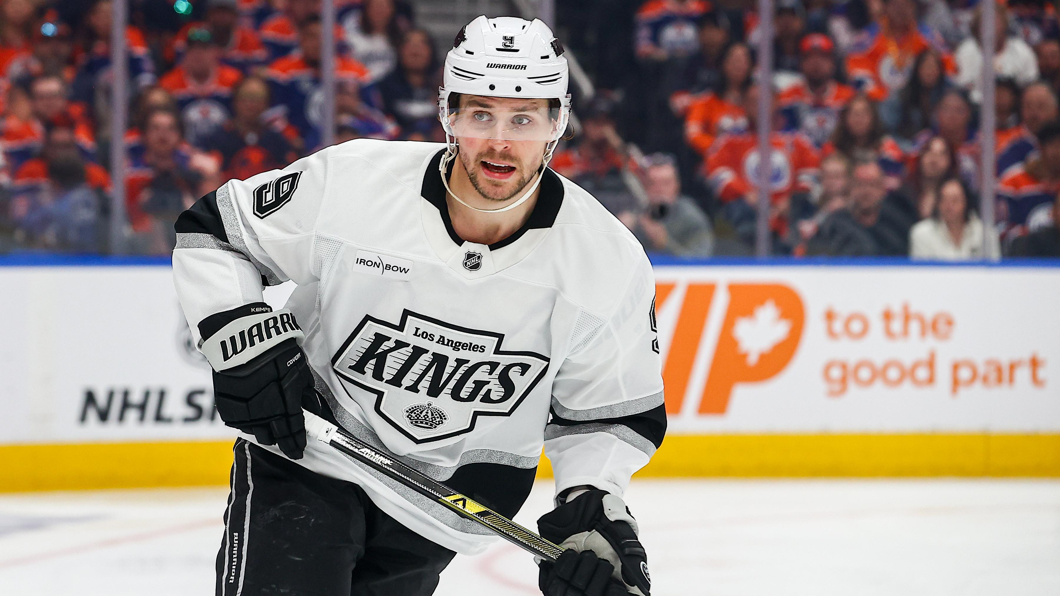 NHL: MAY 01 Stanley Cup Playoffs First Round Kings at Oilers