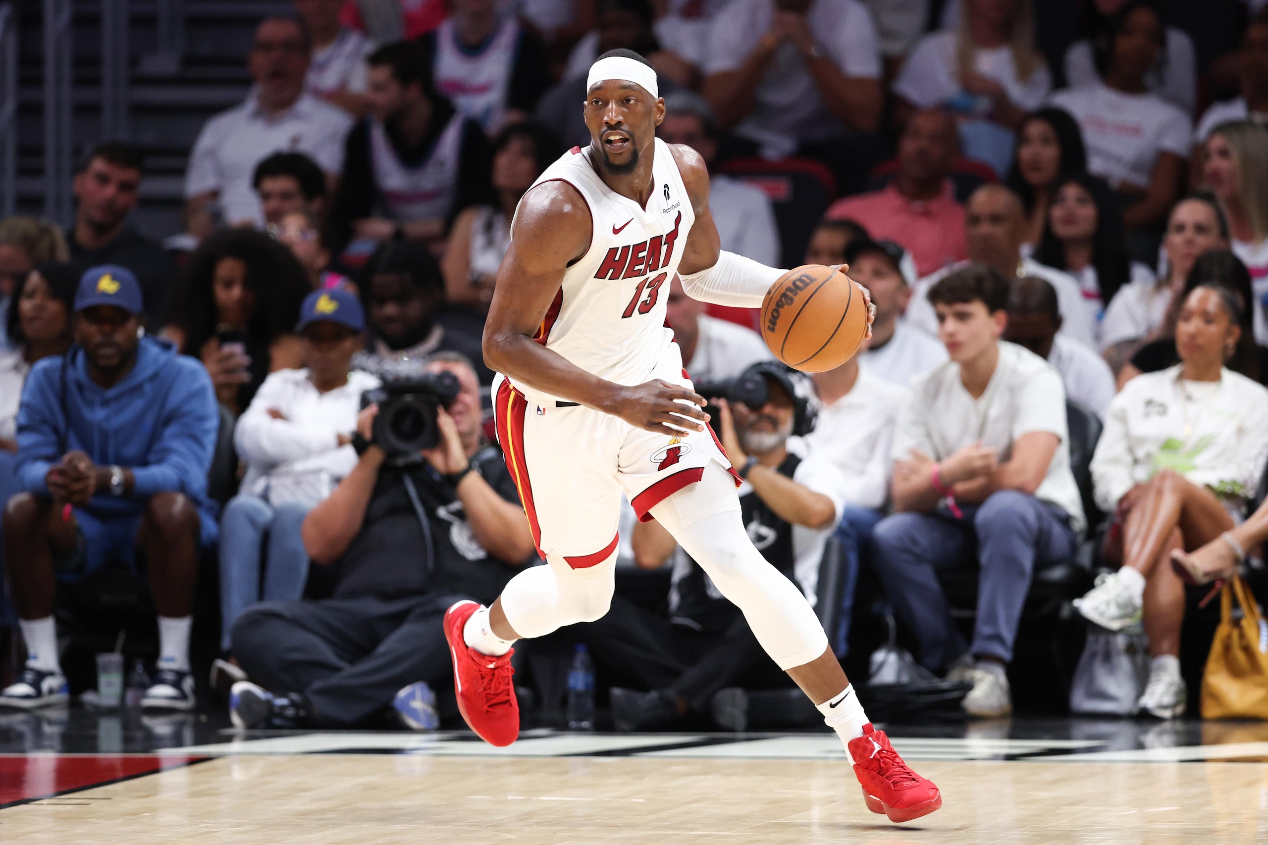 Cleveland Cavaliers v Miami Heat - Game Four Cleveland Cavaliers v Miami Heat - Game Four