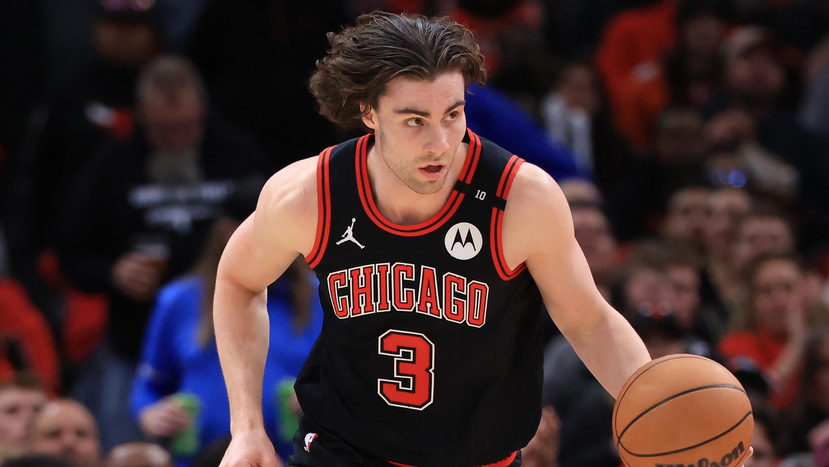 Miami Heat v Chicago Bulls - Play-In Tournament