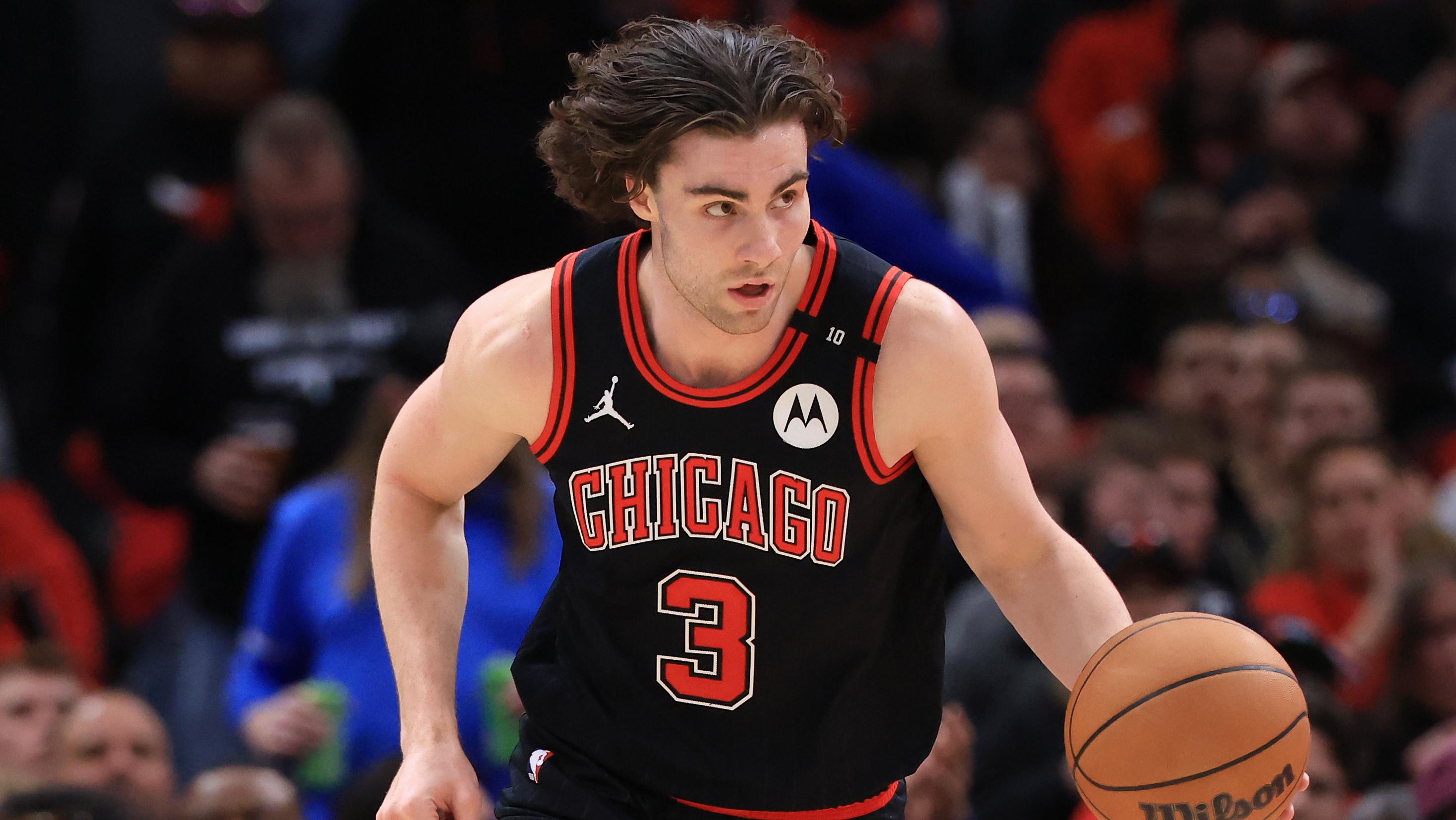 Miami Heat v Chicago Bulls - Play-In Tournament