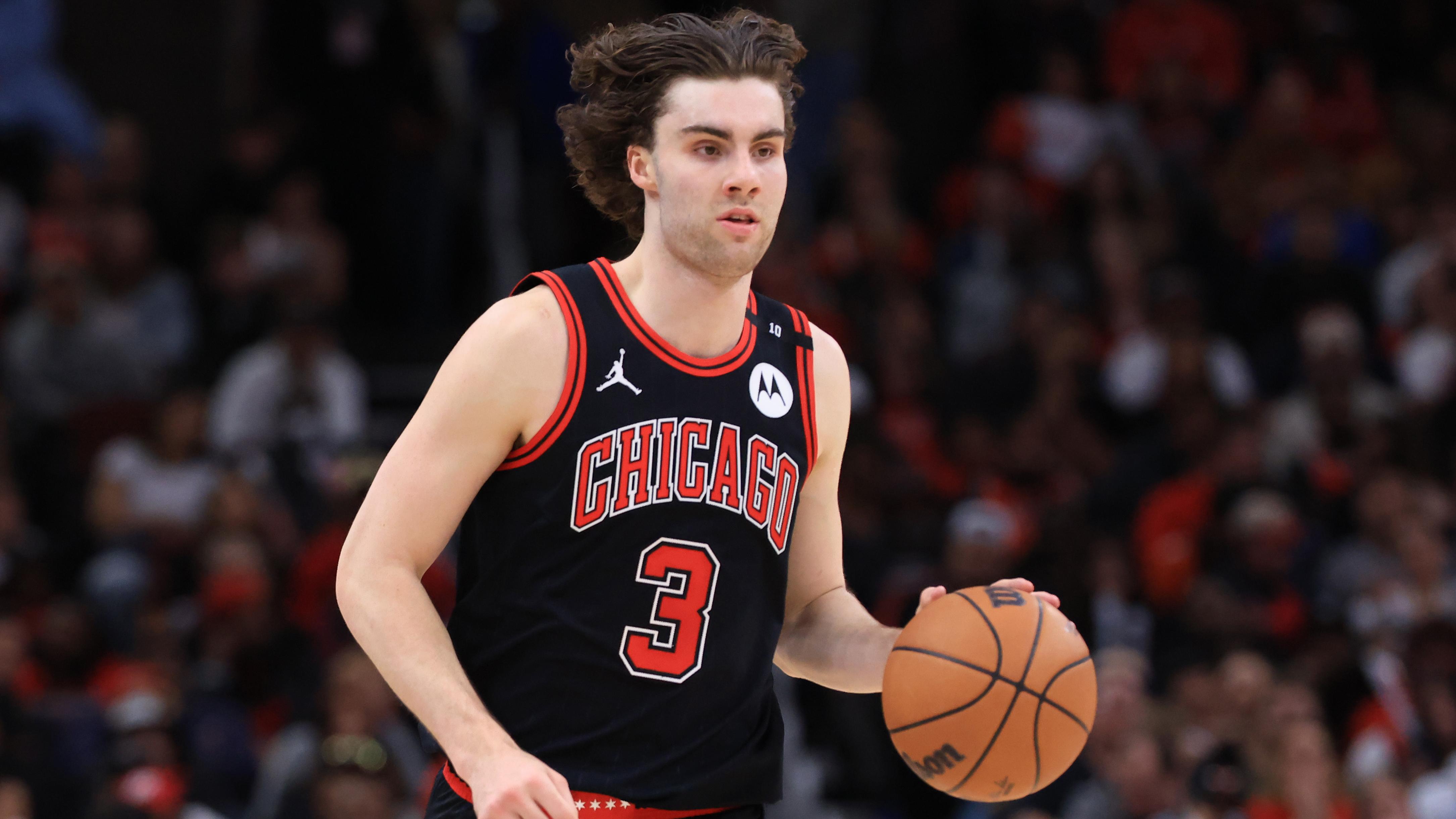 Miami Heat v Chicago Bulls - Play-In Tournament