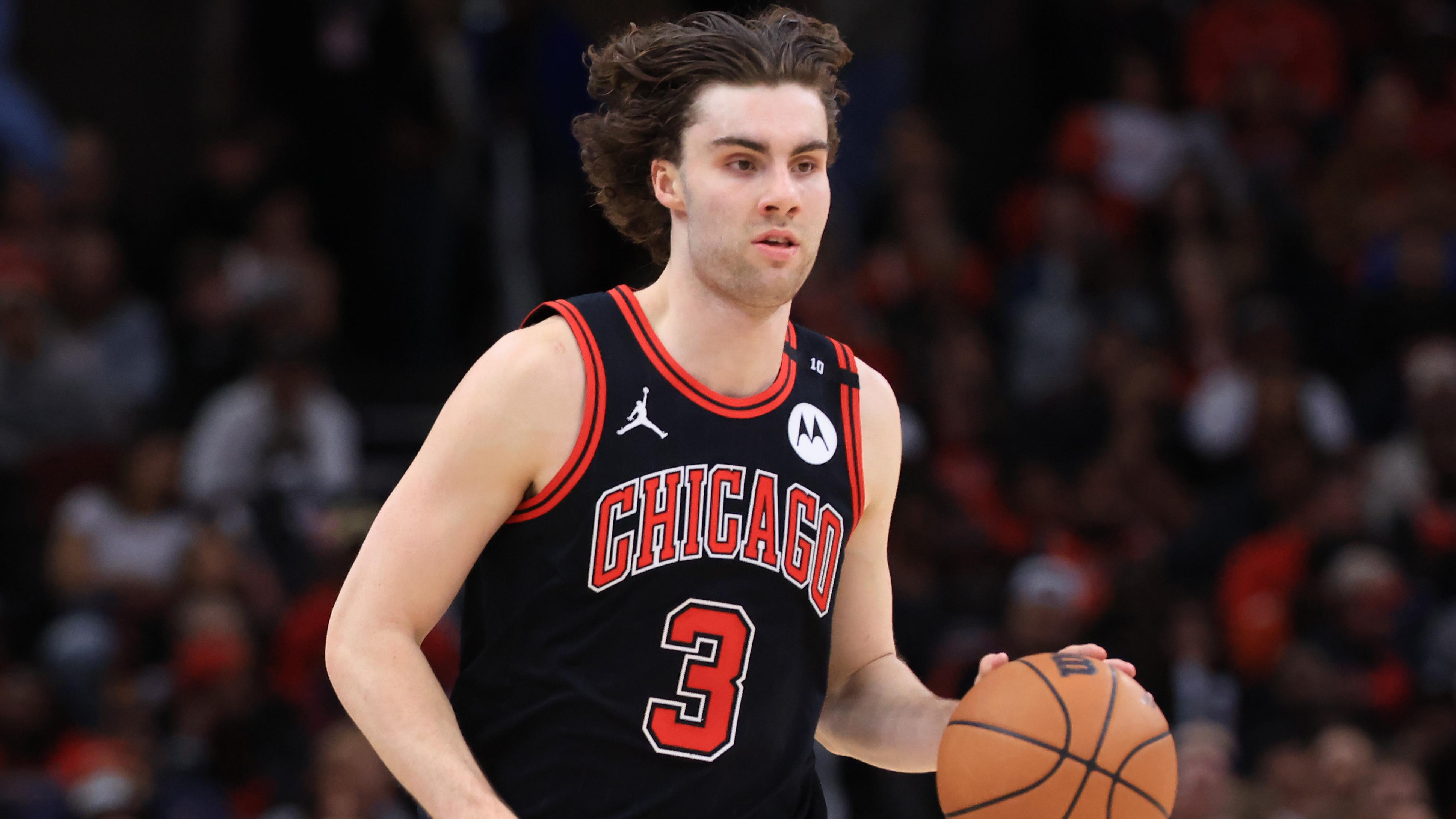 Miami Heat v Chicago Bulls - Play-In Tournament