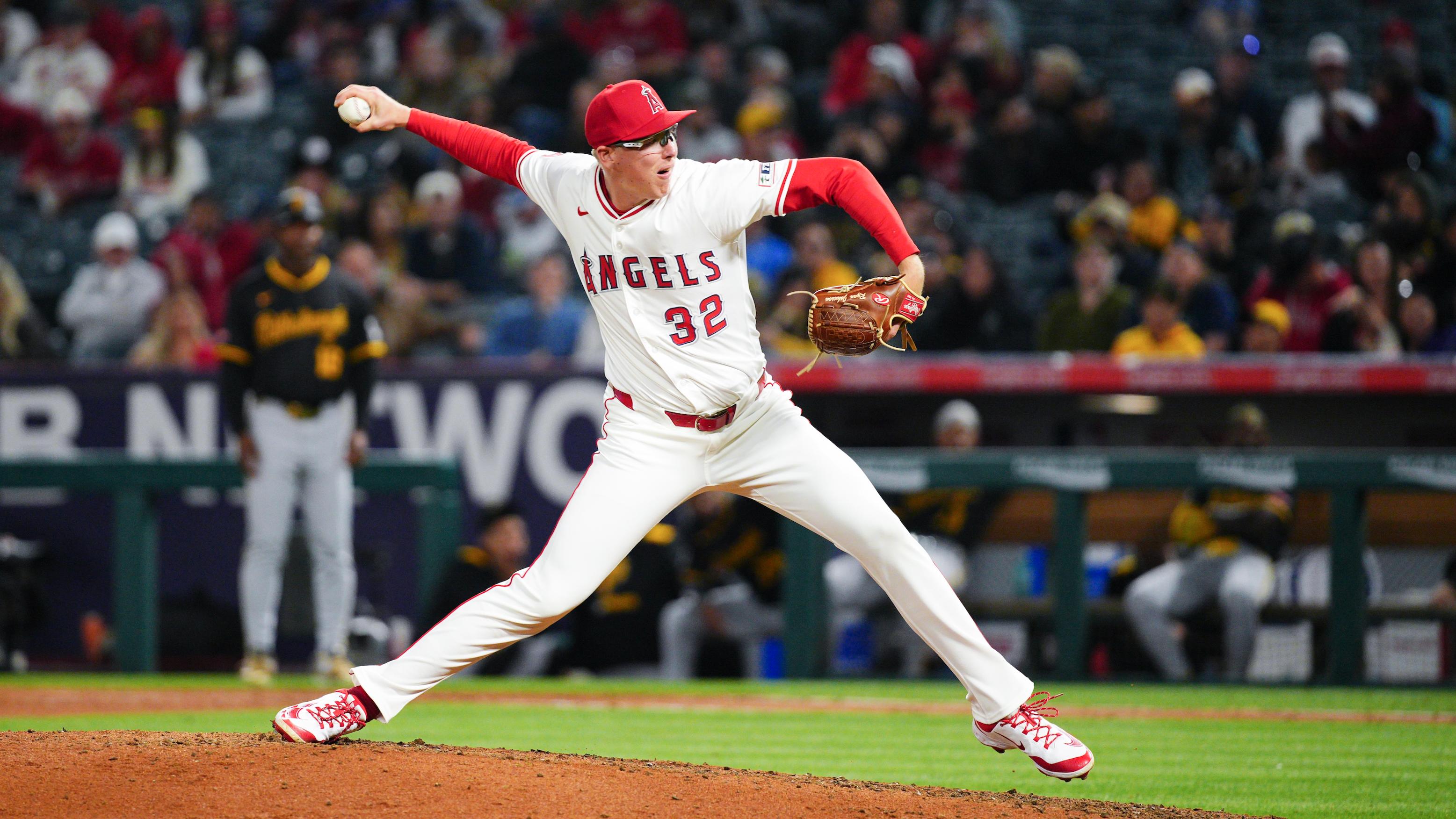 Pittsburgh Pirates v. Los Angeles Angels