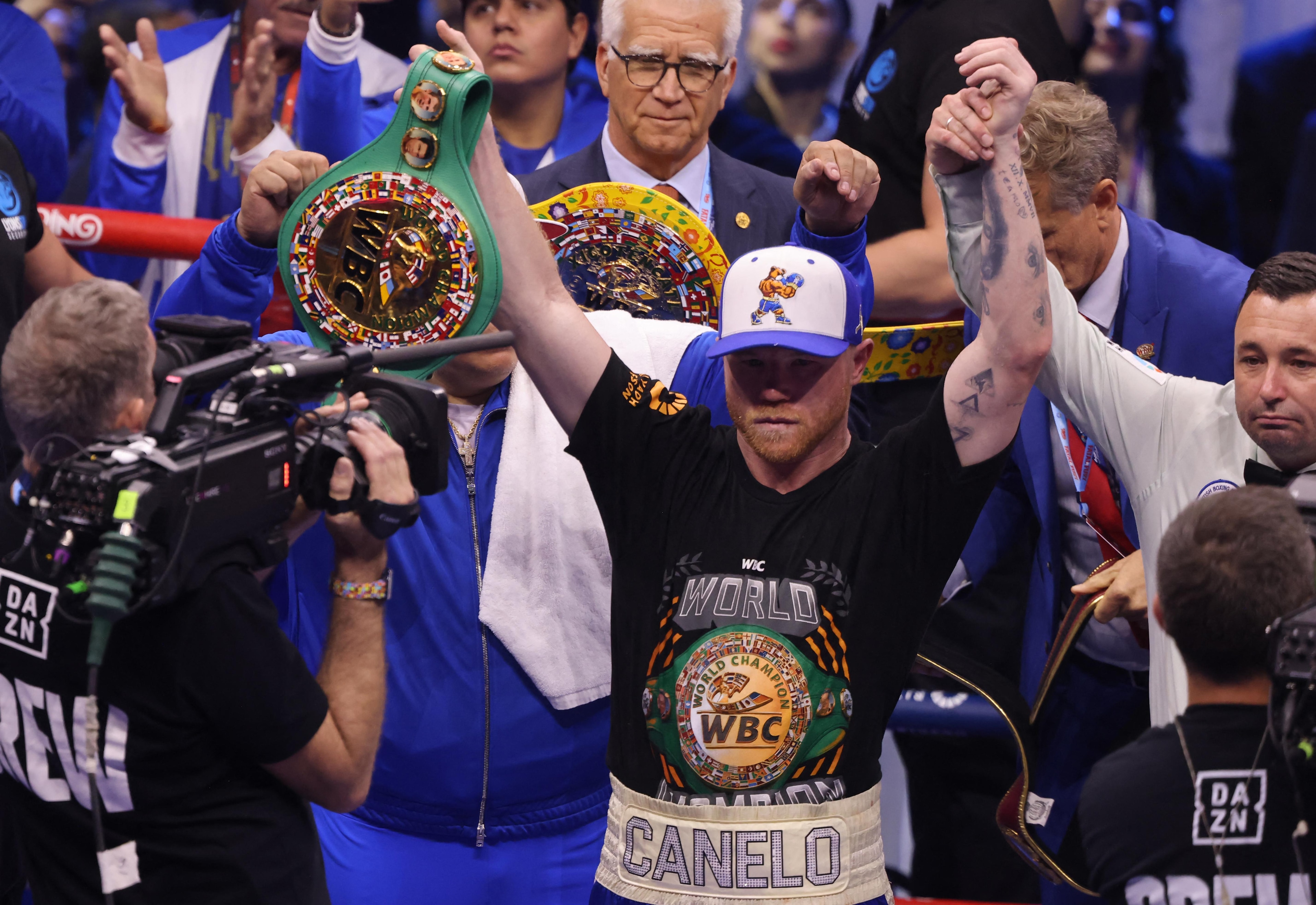 BOX-KSA-SUPERMIDDLEWEIGHT-ALVAREZ-SCULL BOX-KSA-SUPERMIDDLEWEIGHT-ALVAREZ-SCULL