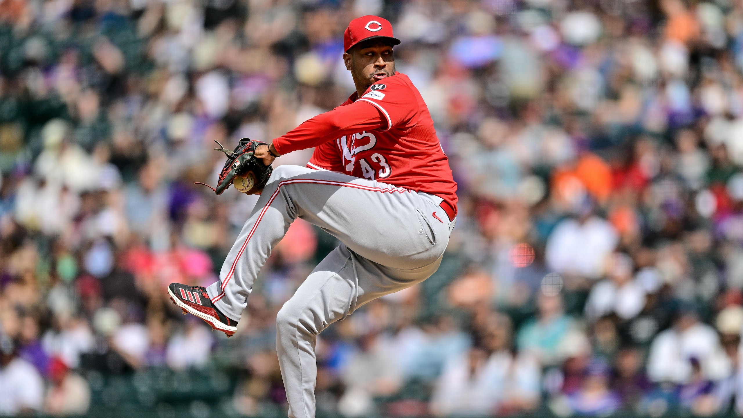Cincinnati Reds v Colorado Rockies