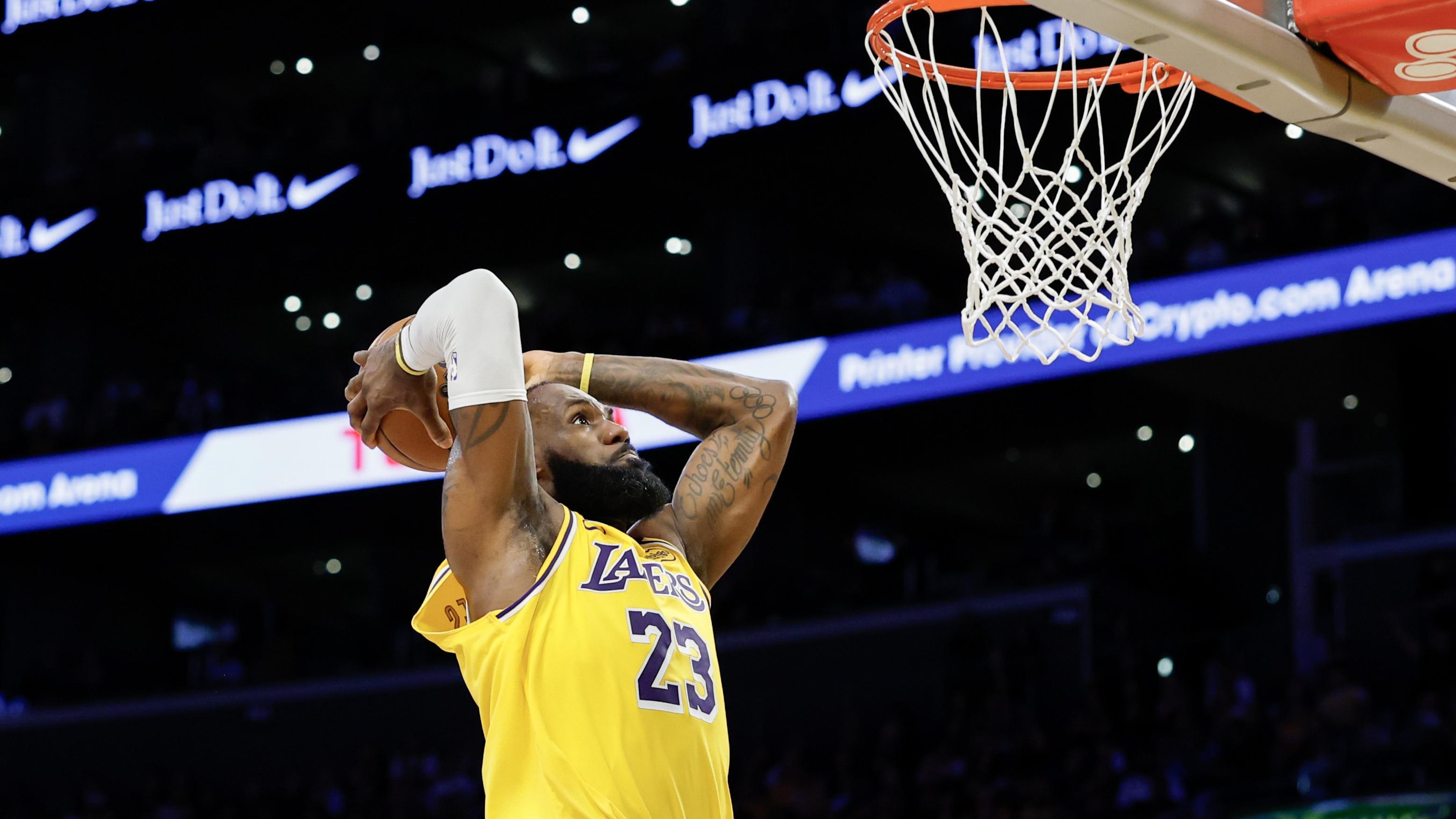 LeBron James Hasn't Asked for Lakers Trade amid Contract, NBA Rumors, Says Rich Paul