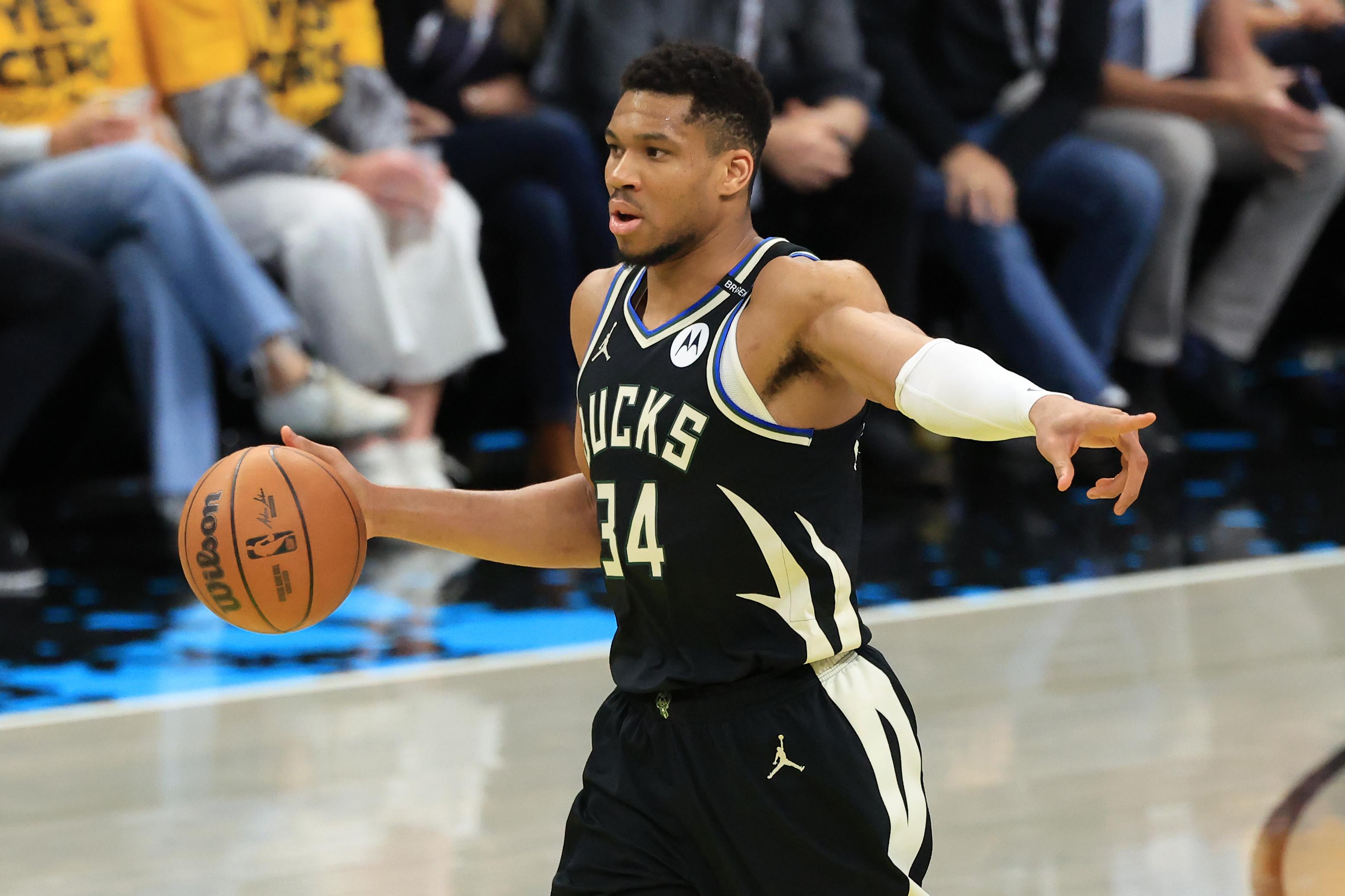 Milwaukee Bucks v Indiana Pacers - Game Five