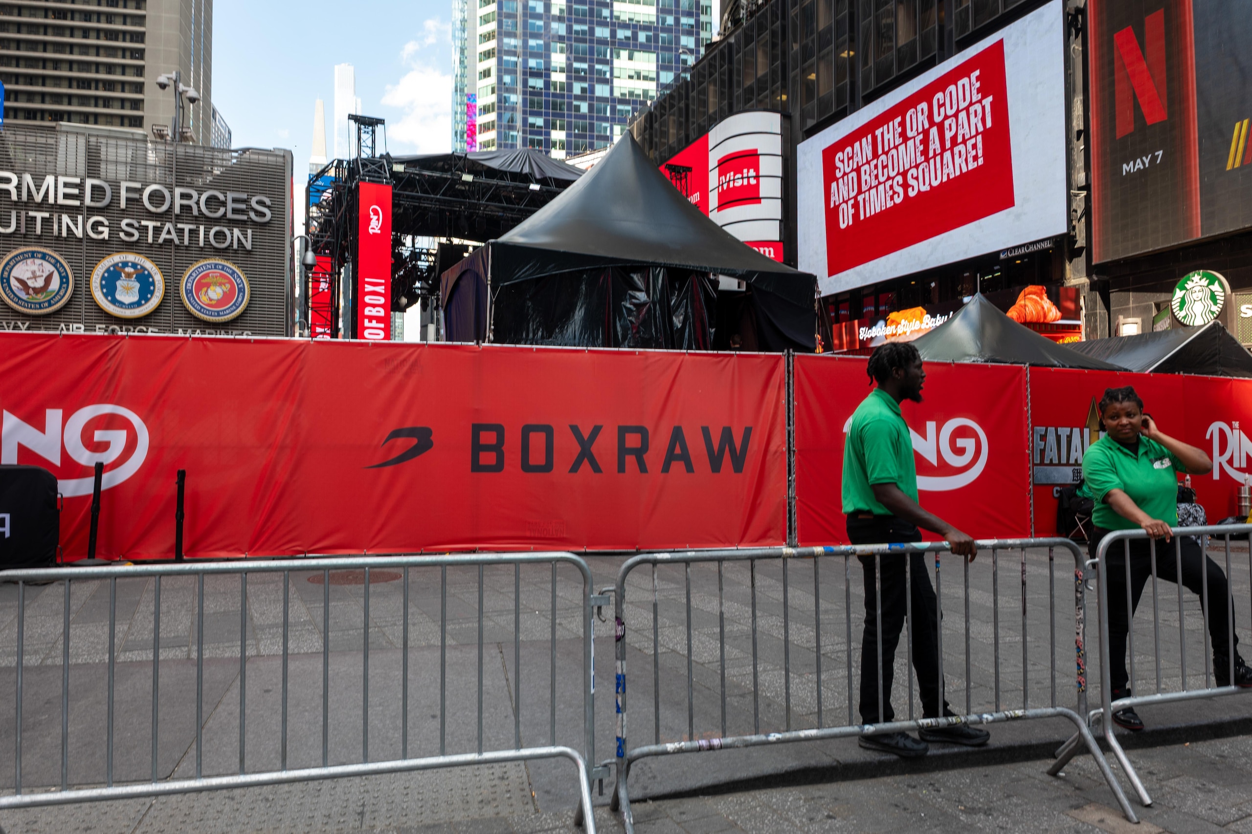 New York's Times Square Prepares To Host Outdoor Boxing Matches
