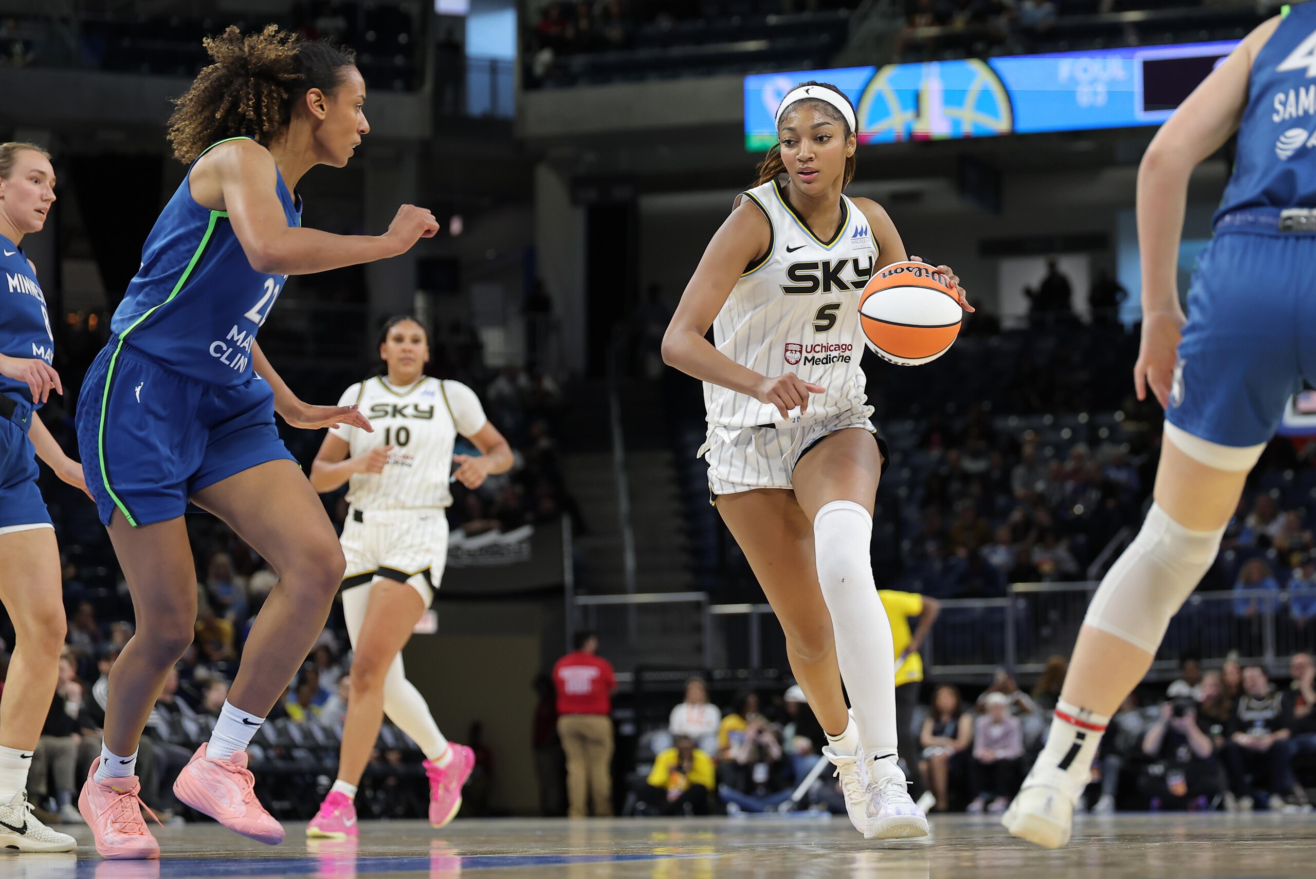 WNBA: MAY 06 Preseason - Minnesota Lynx at Chicago Sky