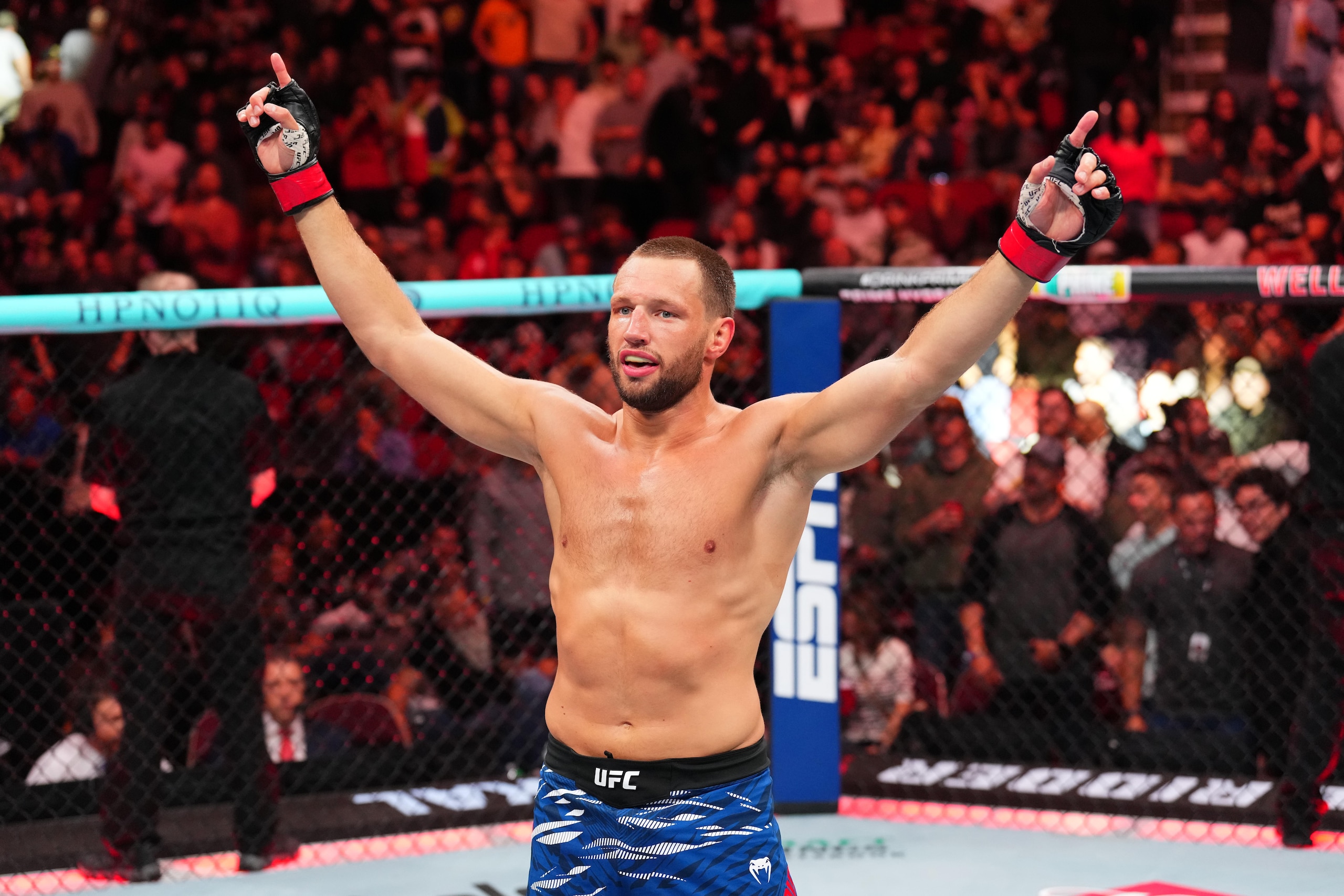 UFC Fight Night: de Ridder v Nickal