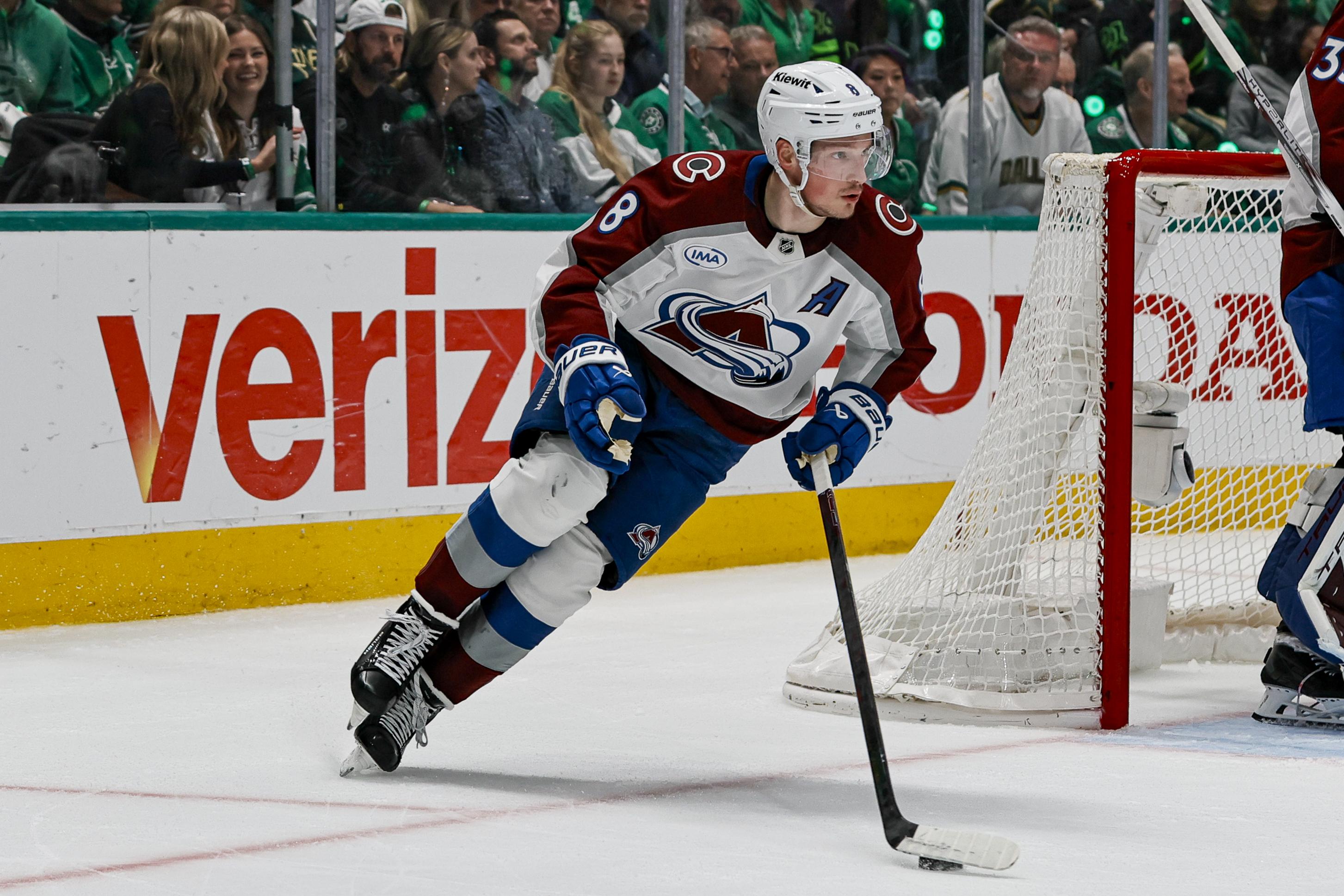 NHL: MAY 03 Stanley Cup Playoffs First Round Avalanche at Stars