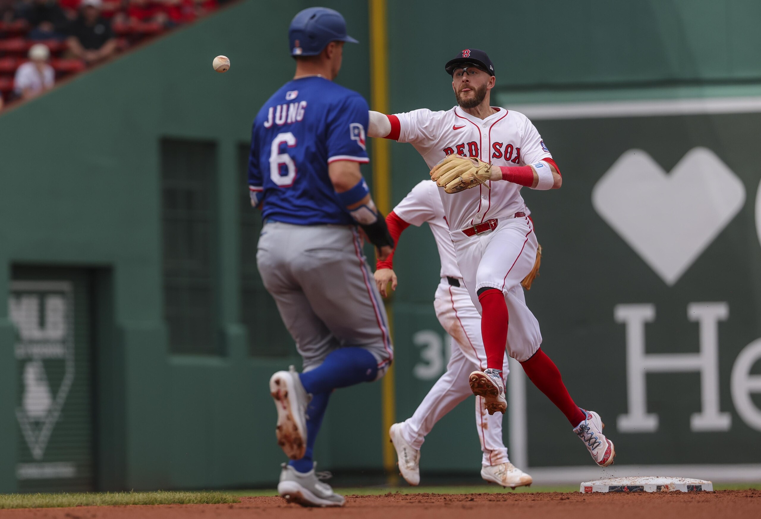 Red Sox blank Rangers in series finale at Fenway Park