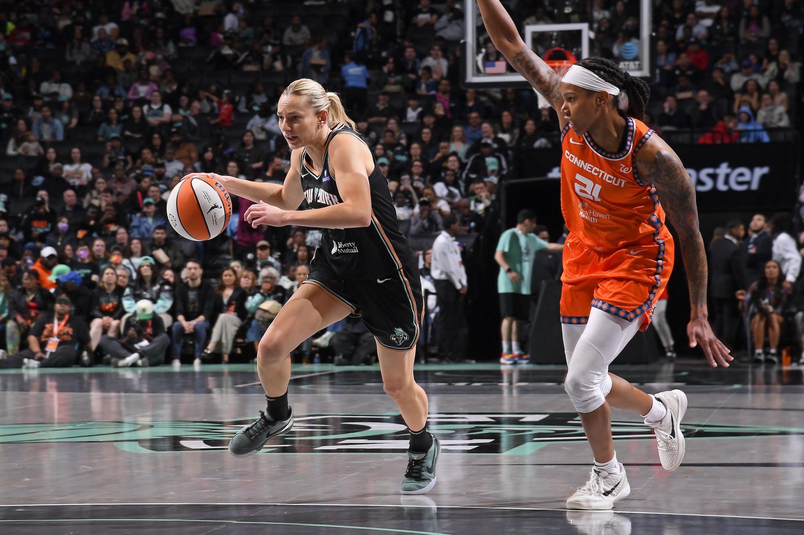 Connecticut Sun v New York Liberty Connecticut Sun v New York Liberty