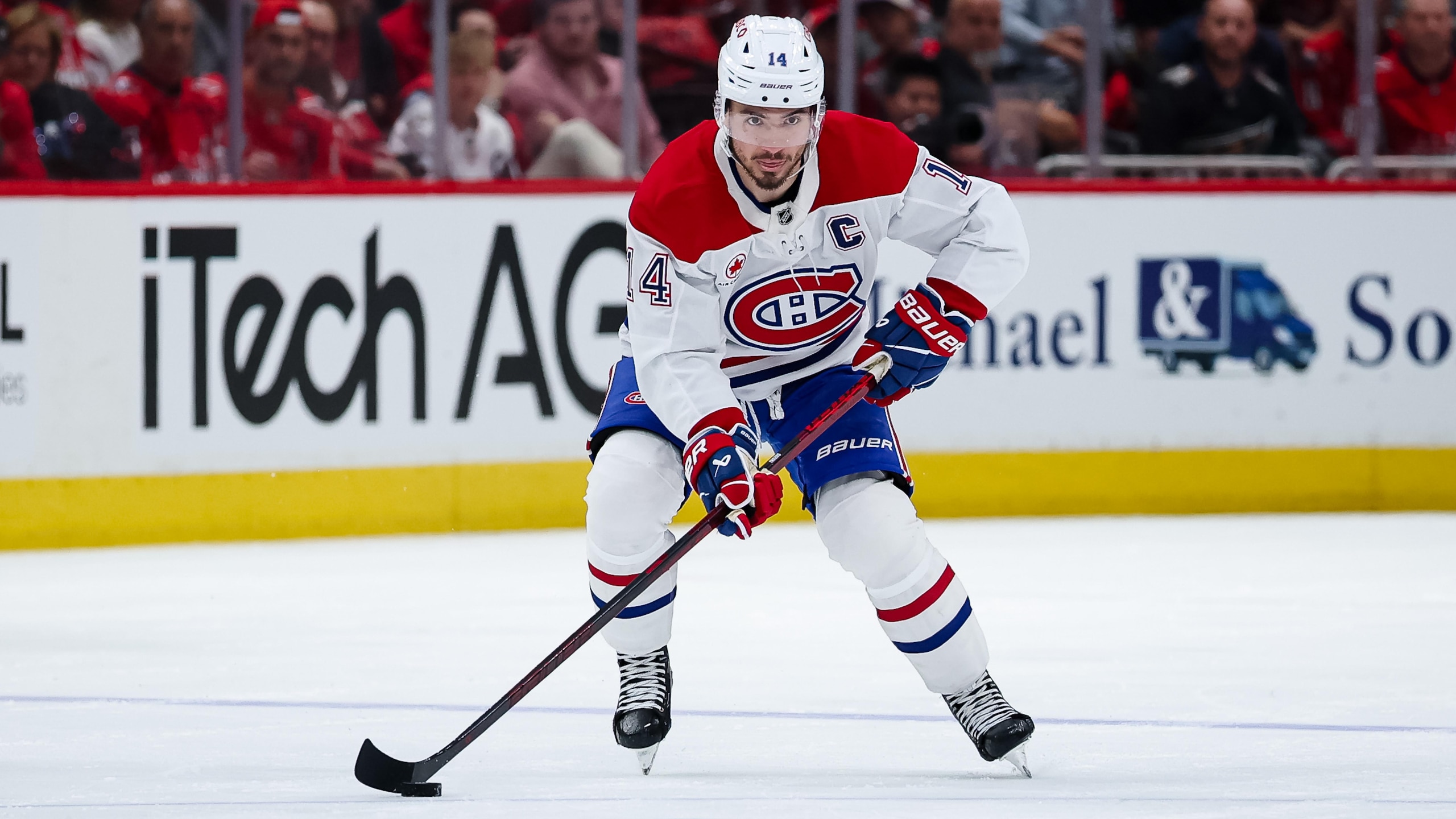 Montreal Canadiens v Washington Capitals - Game Five Montreal Canadiens v Washington Capitals - Game Five