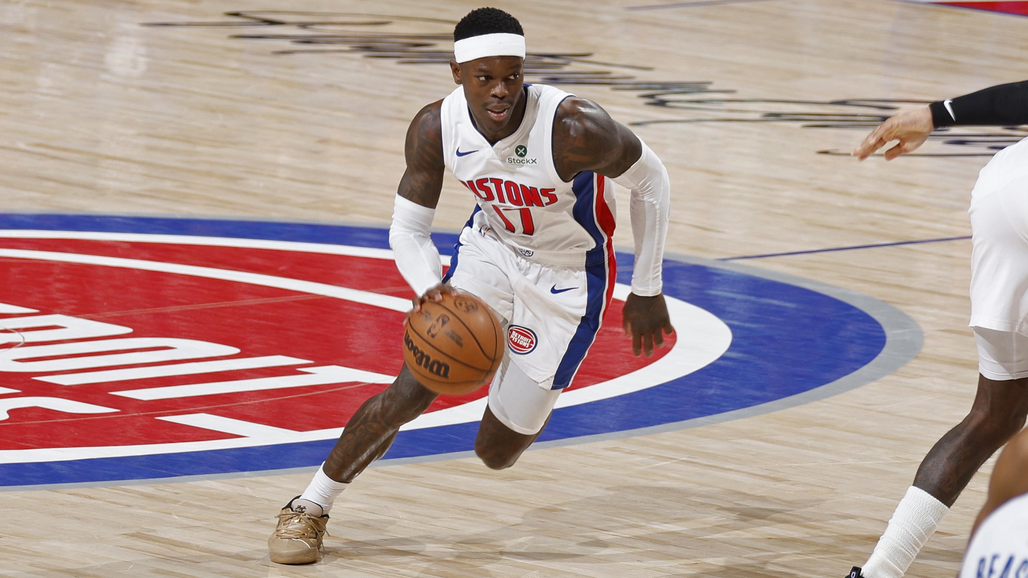 Dennis Schroder Says He Wants New Pistons Contract But 'Detroit Ain't Waiting for Me'