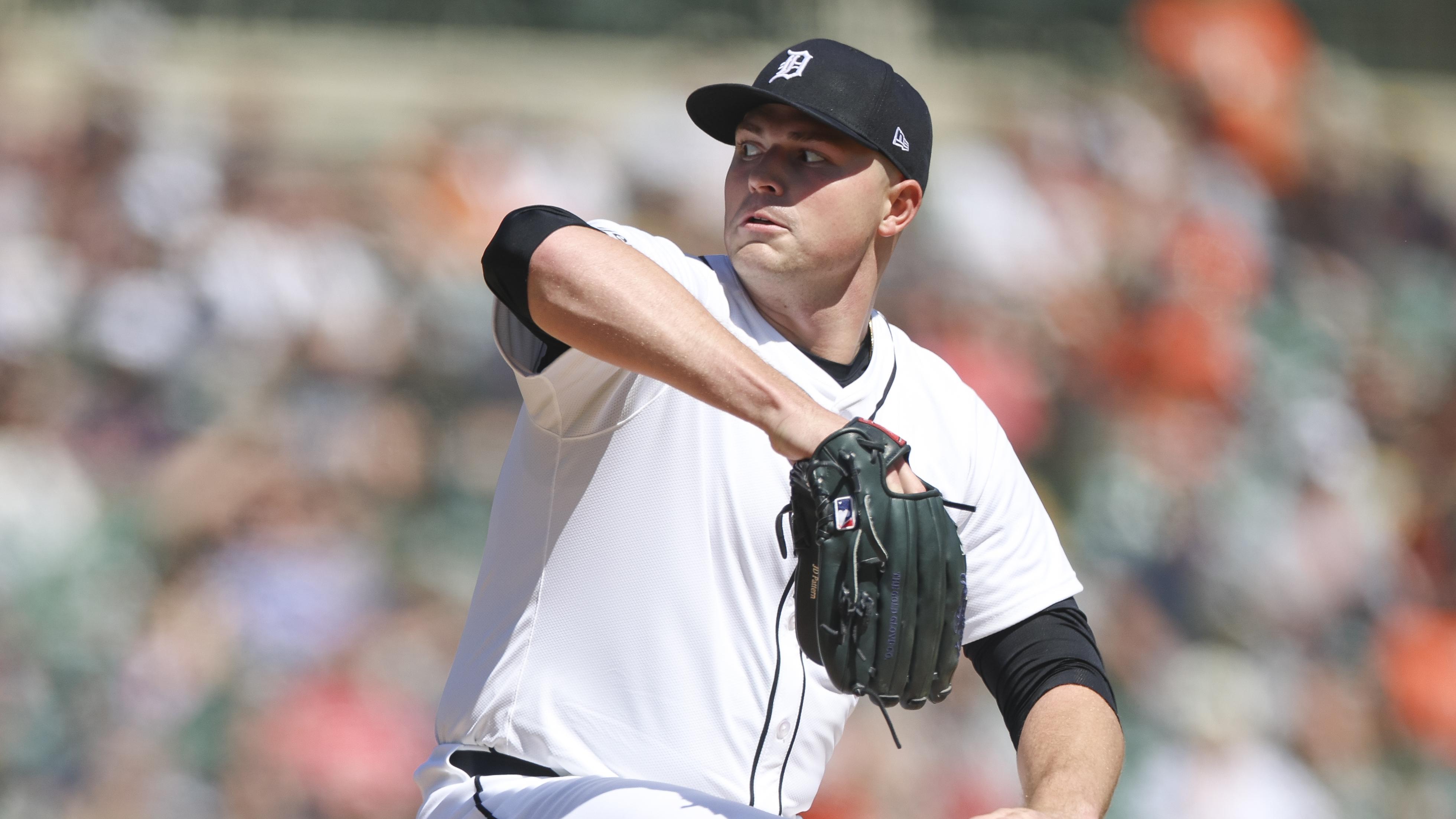 Baltimore Orioles v Detroit Tigers Baltimore Orioles v Detroit Tigers