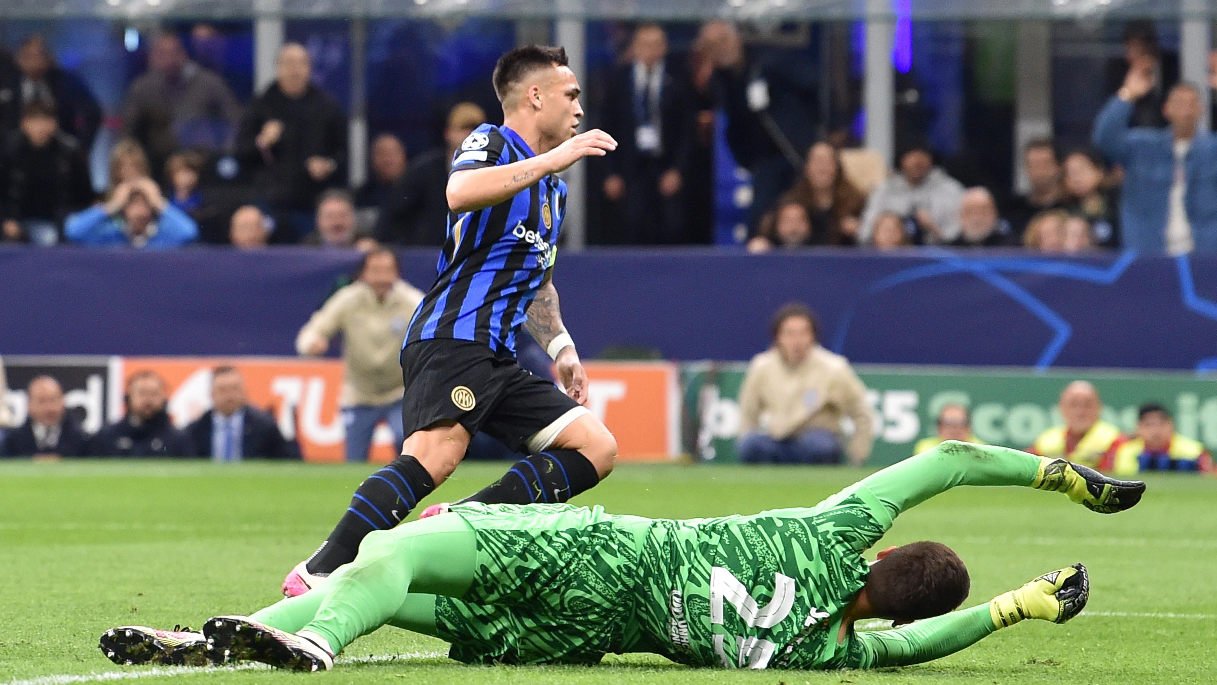 FC Internazionale Milano v FC Barcelona - UEFA Champions League 2024/25 Semi Final Second Leg