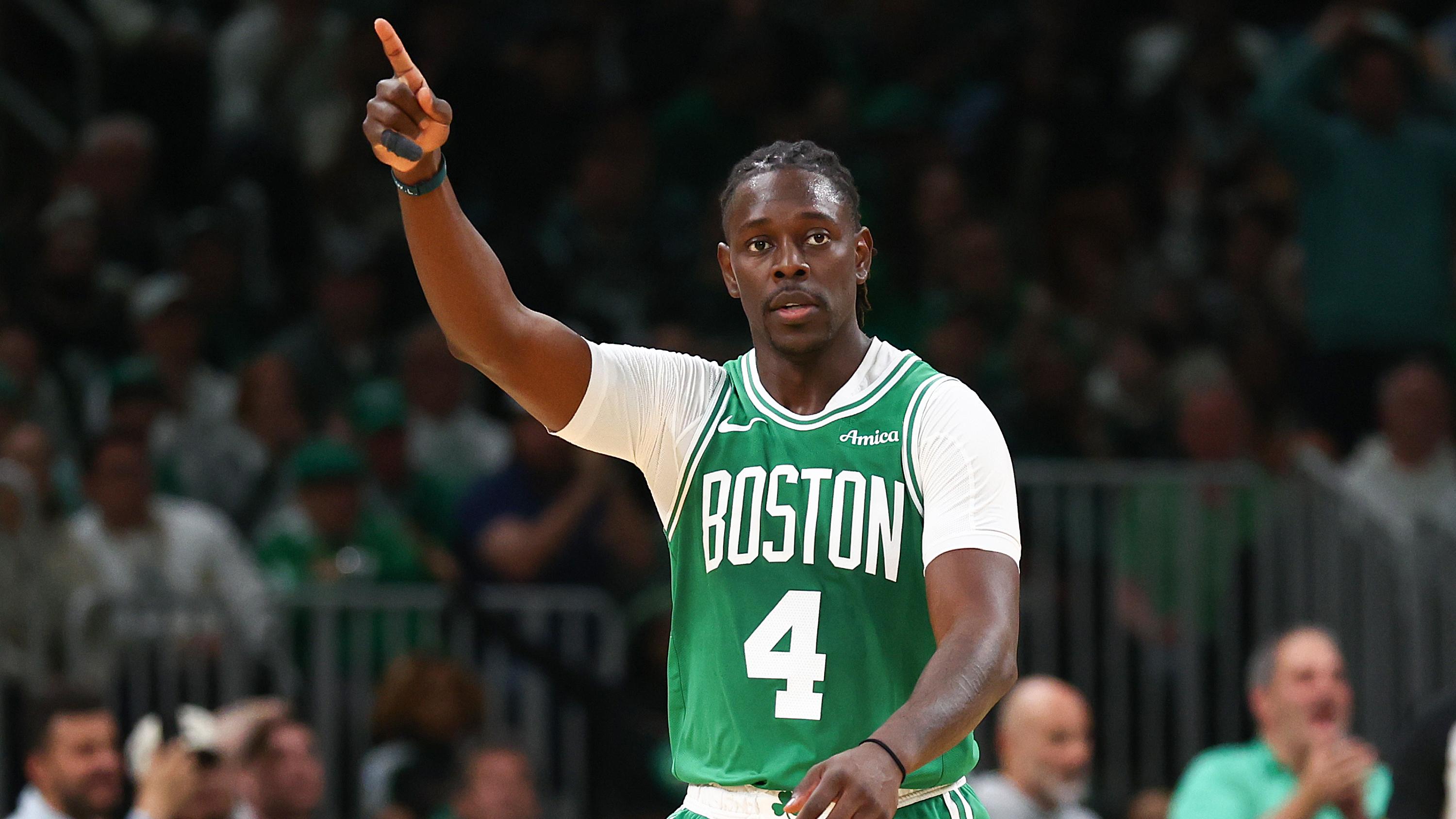 New York Knicks v Boston Celtics - Game Two