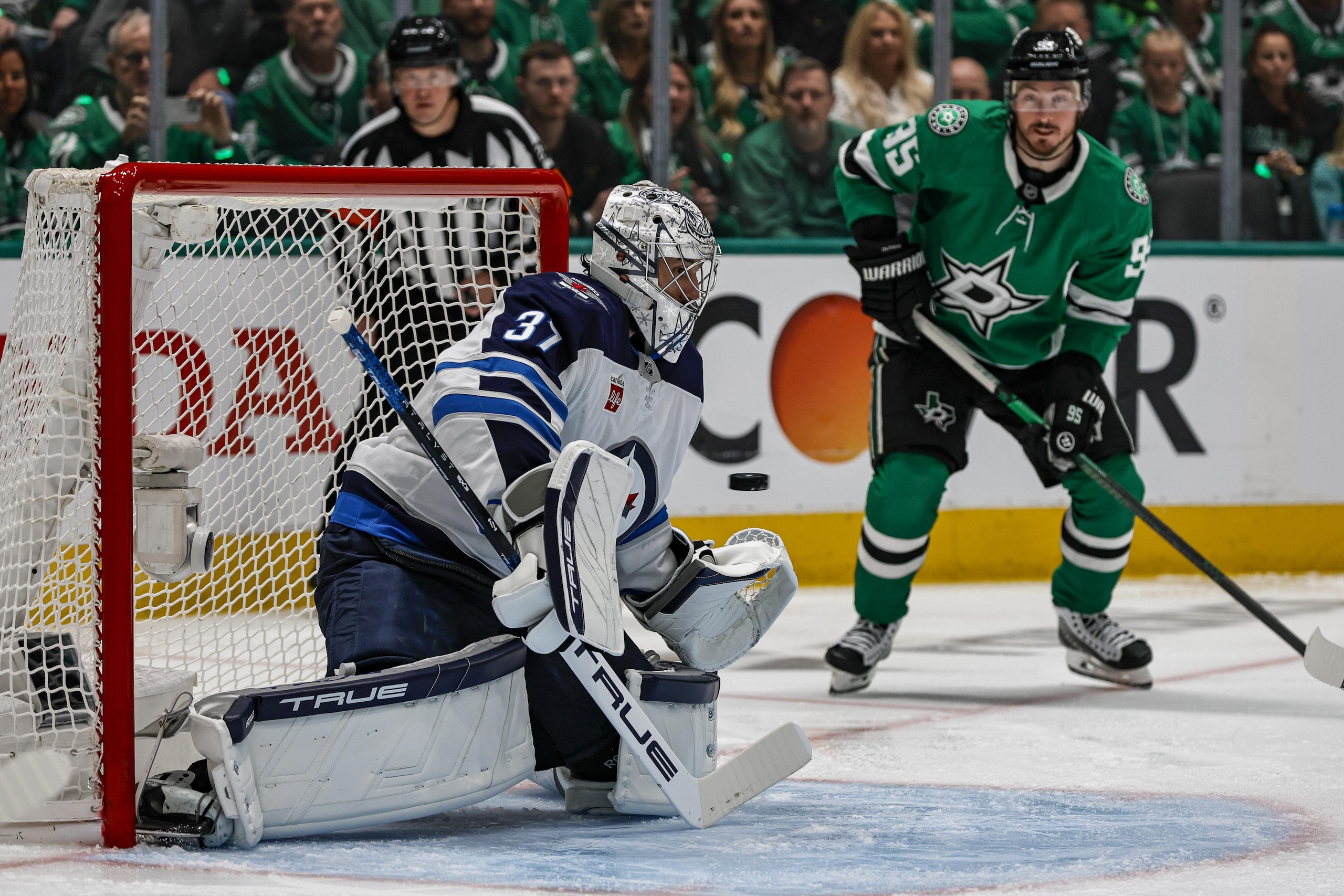 NHL: MAY 11 Stanley Cup Playoffs 2nd Round Jets at Stars
