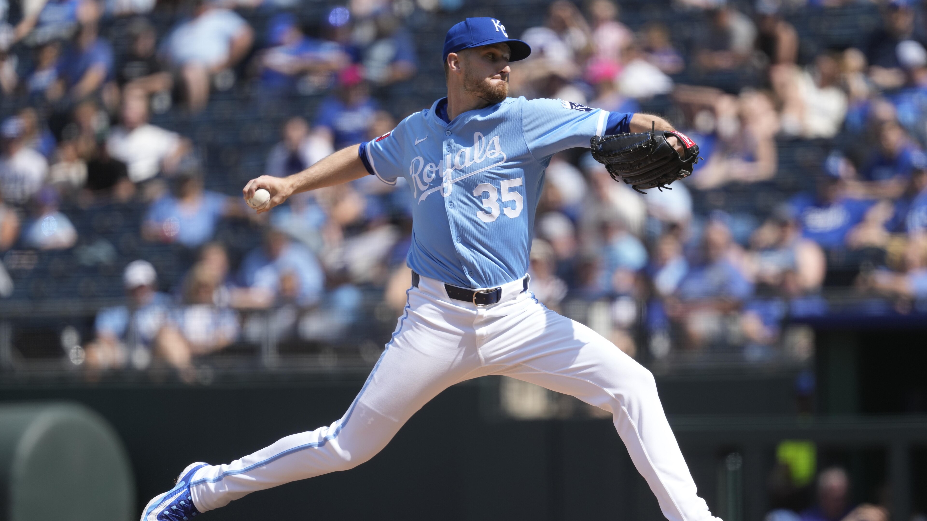 Chicago White Sox v Kansas City Royals Chicago White Sox v Kansas City Royals
