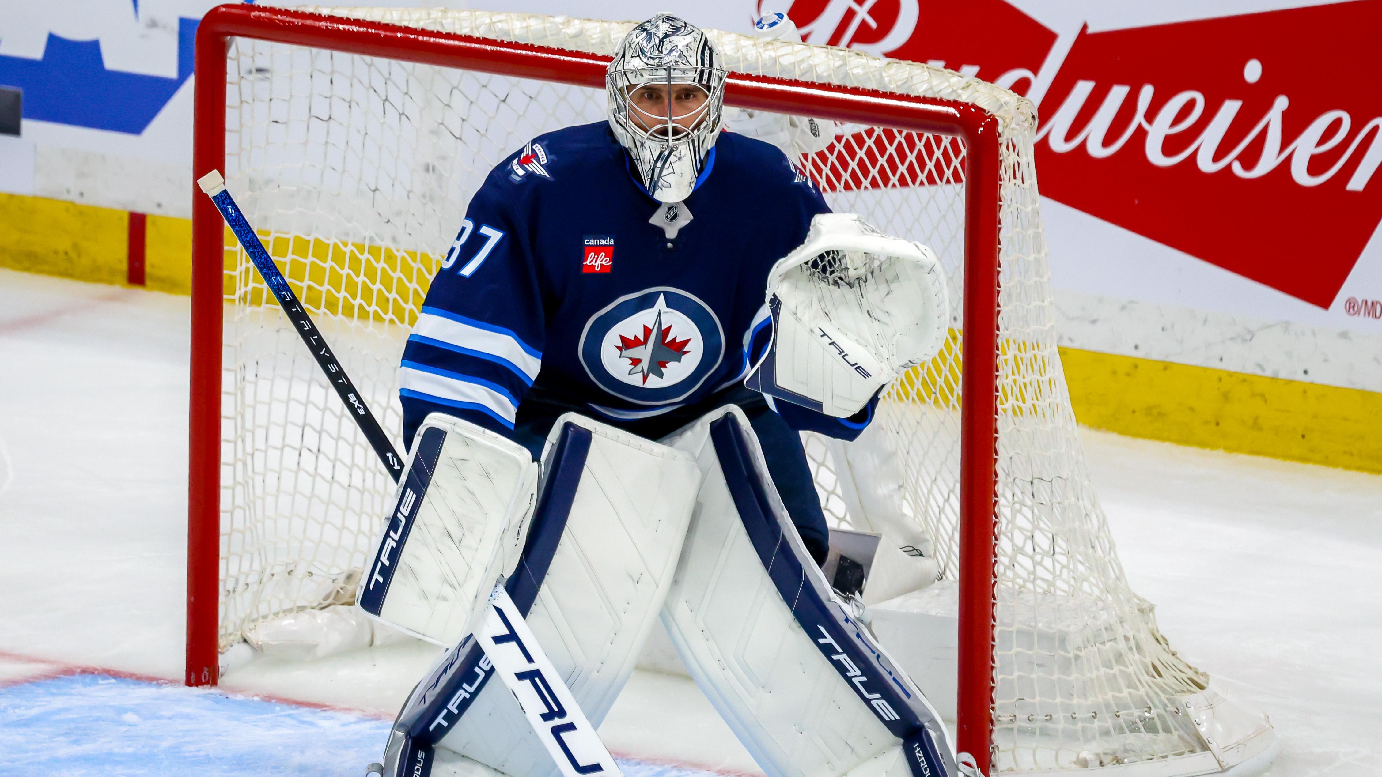 Dallas Stars v Winnipeg Jets - Game One