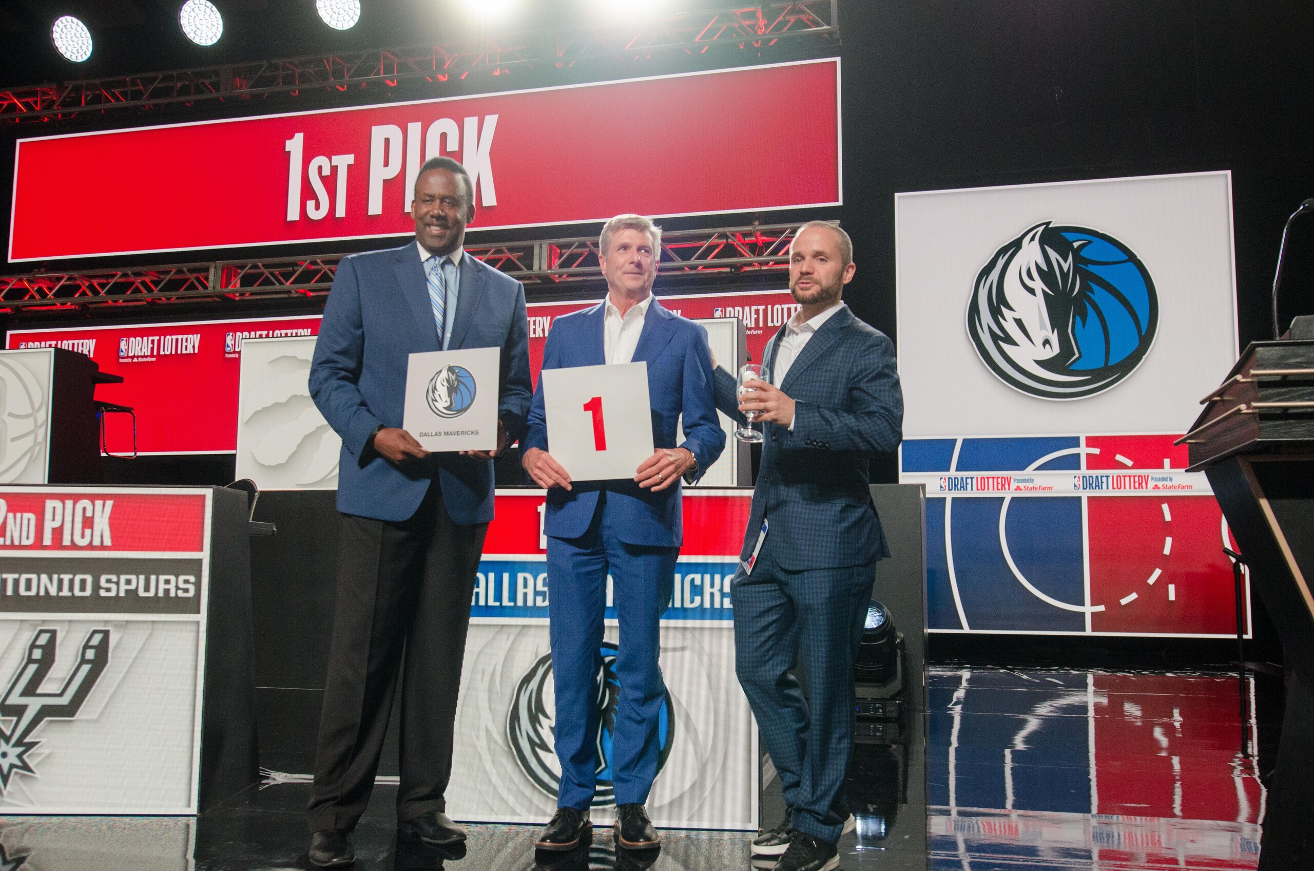 Dallas Mavericks won the 2025 NBA Draft Lottery in Chicago Dallas Mavericks won the 2025 NBA Draft Lottery in Chicago