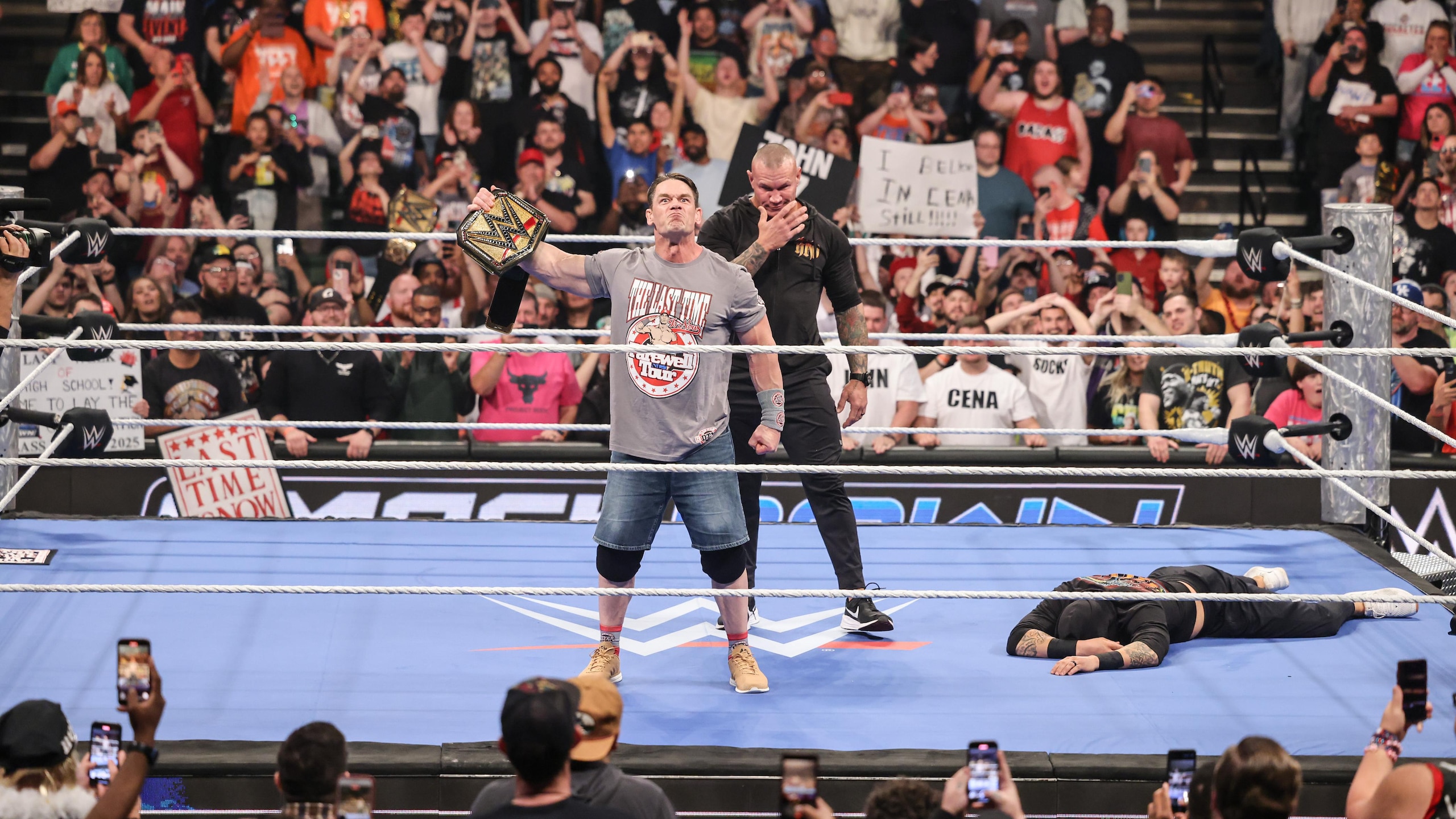 SmackDown