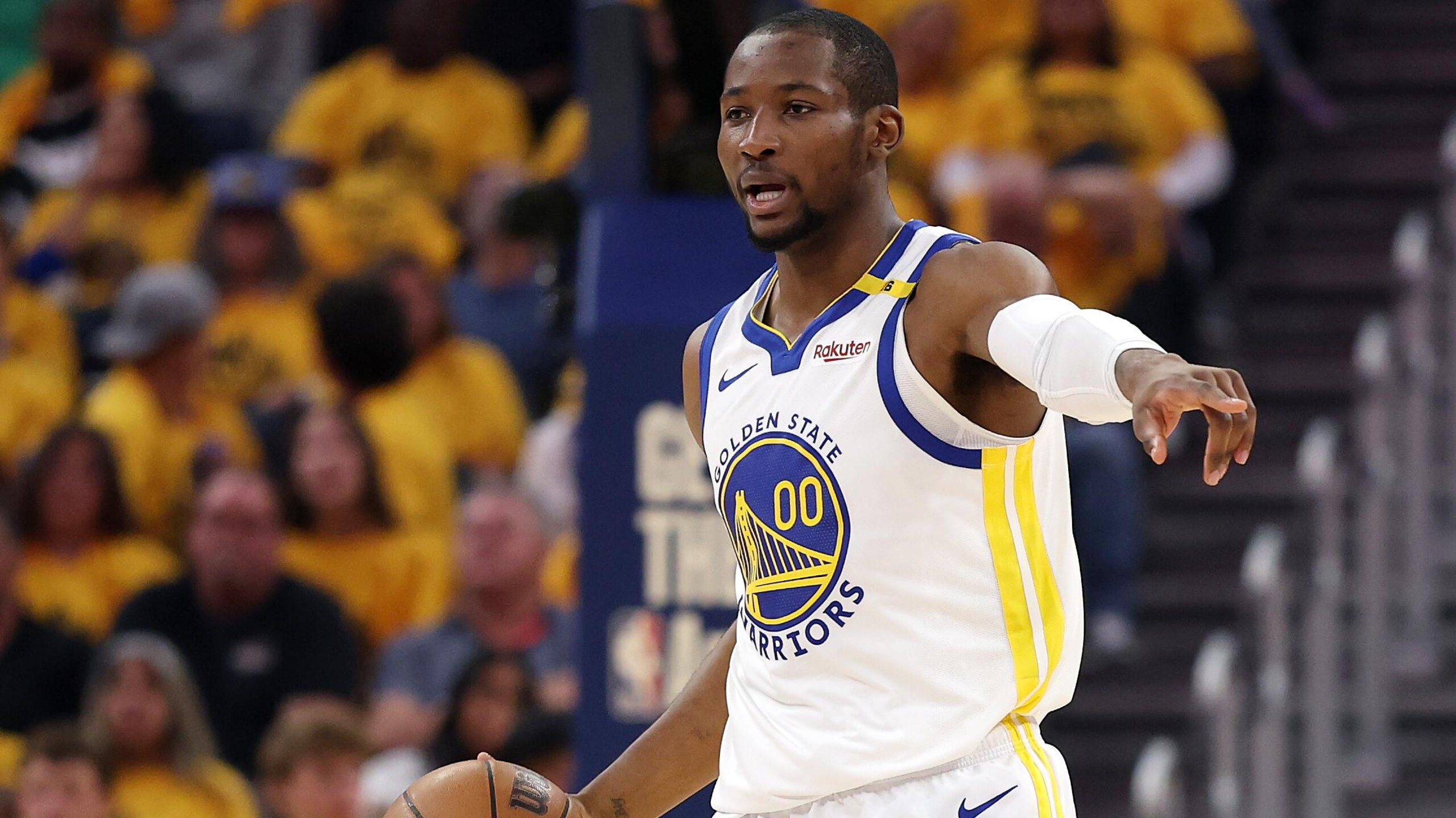 Minnesota Timberwolves v Golden State Warriors - Game Three