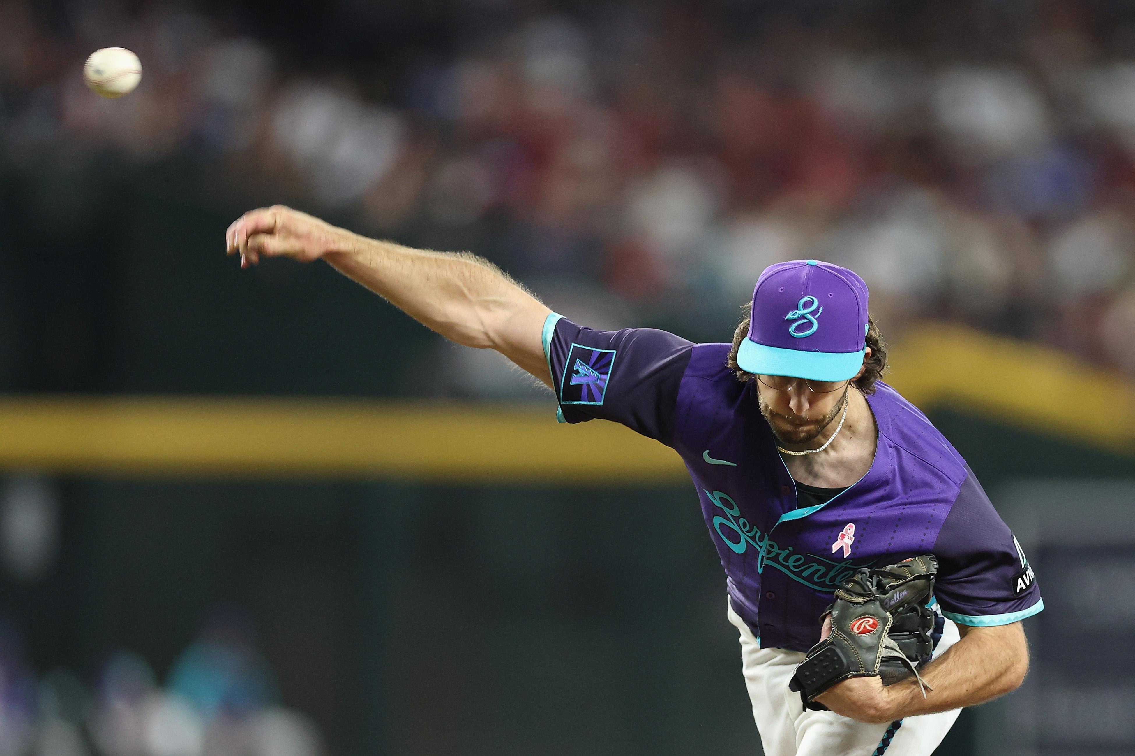 Los Angeles Dodgers v Arizona Diamondbacks