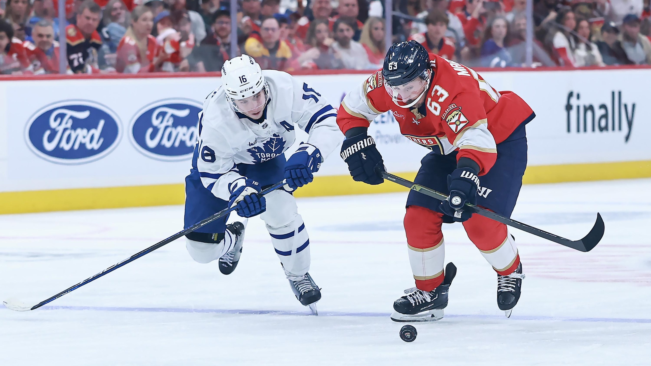 Toronto Maple Leafs v Florida Panthers - Game Four Toronto Maple Leafs v Florida Panthers - Game Four