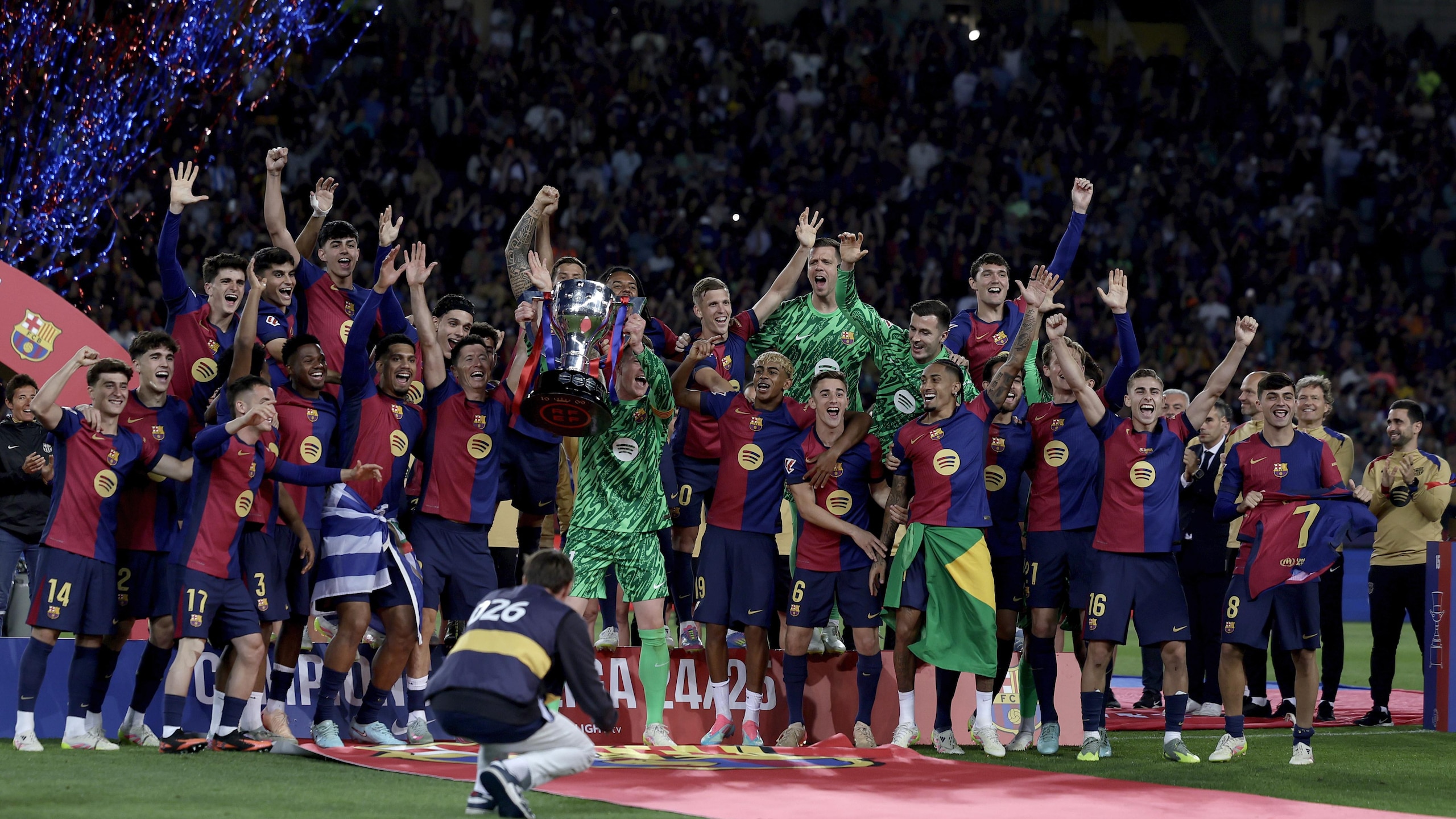 FC Barcelona v Villarreal - LaLiga EA Sports