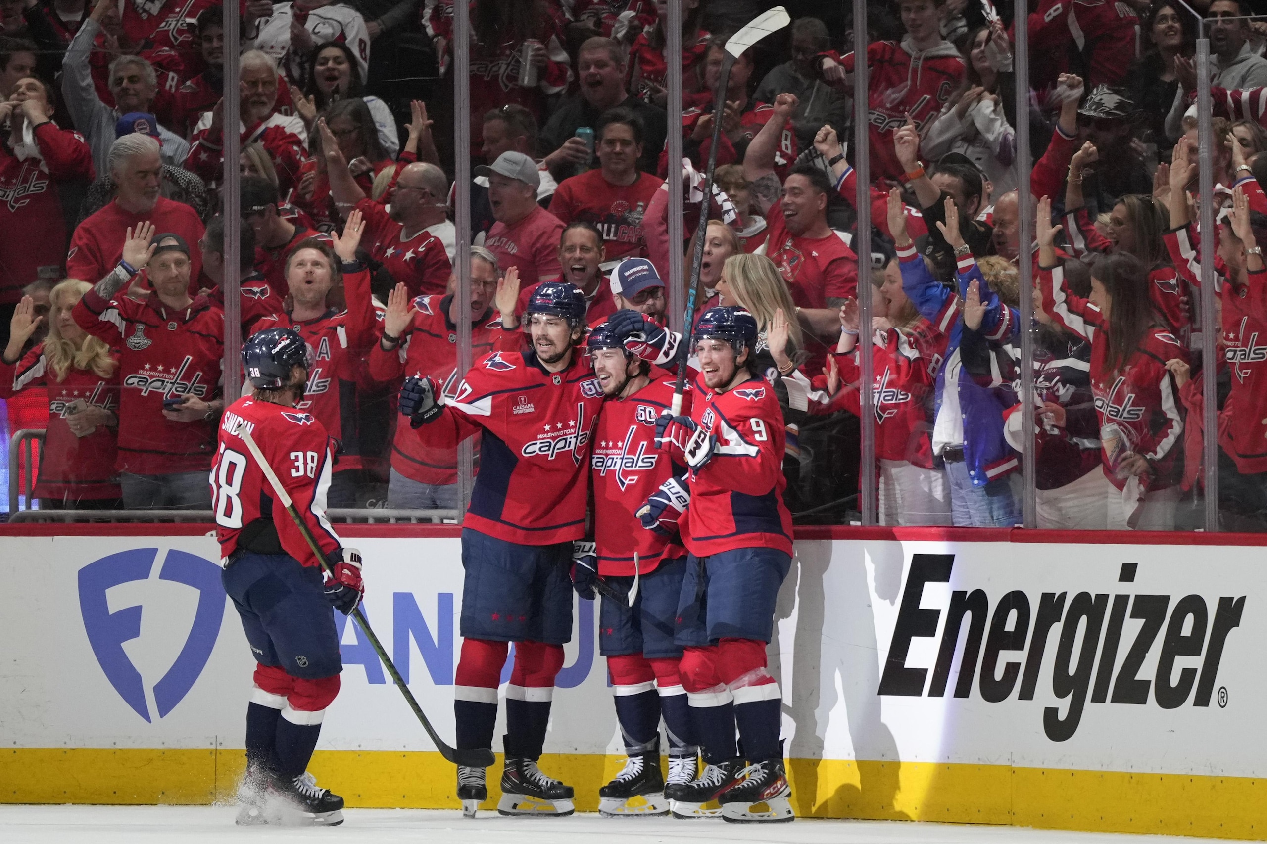 Carolina Hurricanes v Washington Capitals - Game Five